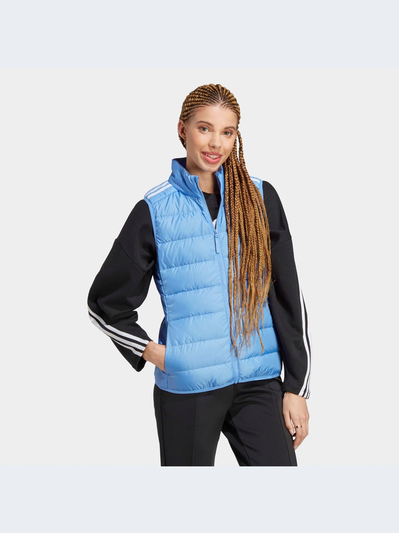 Куртки и дубленки Adidas модель HS2584-KZ Куртки и дубленки Adidas модель HS2584-KZ Фото