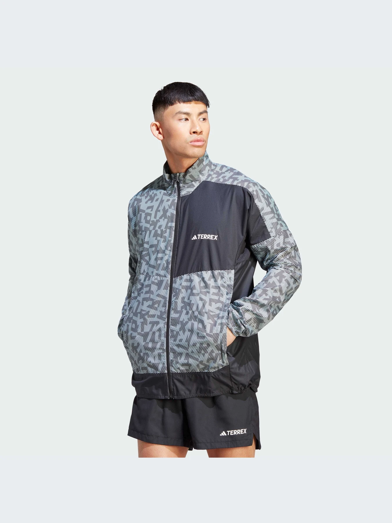Куртки и дубленки Adidas модель IA1795-KZ Куртки и дубленки Adidas модель IA1795-KZ Фото