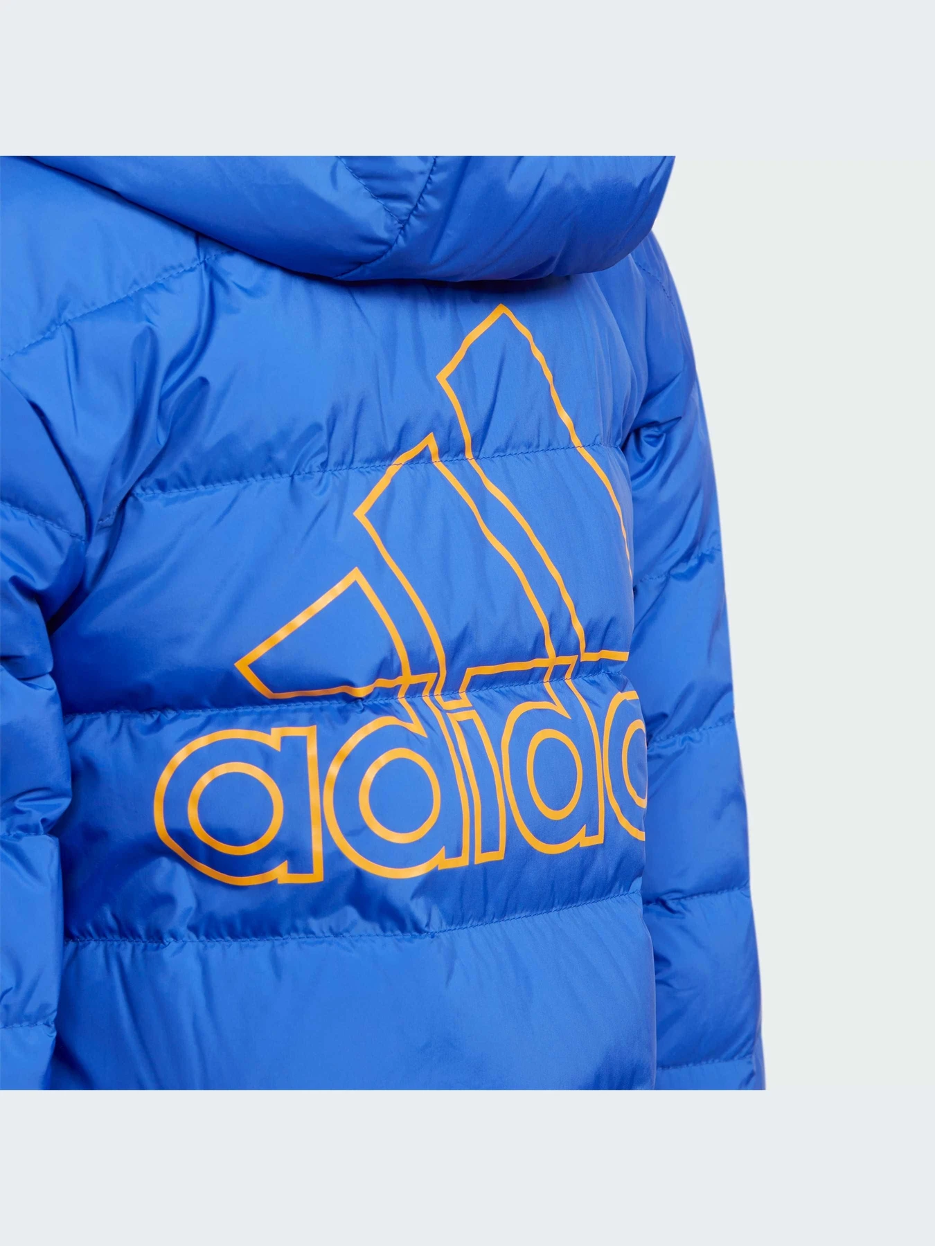 Куртки и дубленки Adidas модель H40324-KZ Куртки и дубленки Adidas модель H40324-KZ Фото