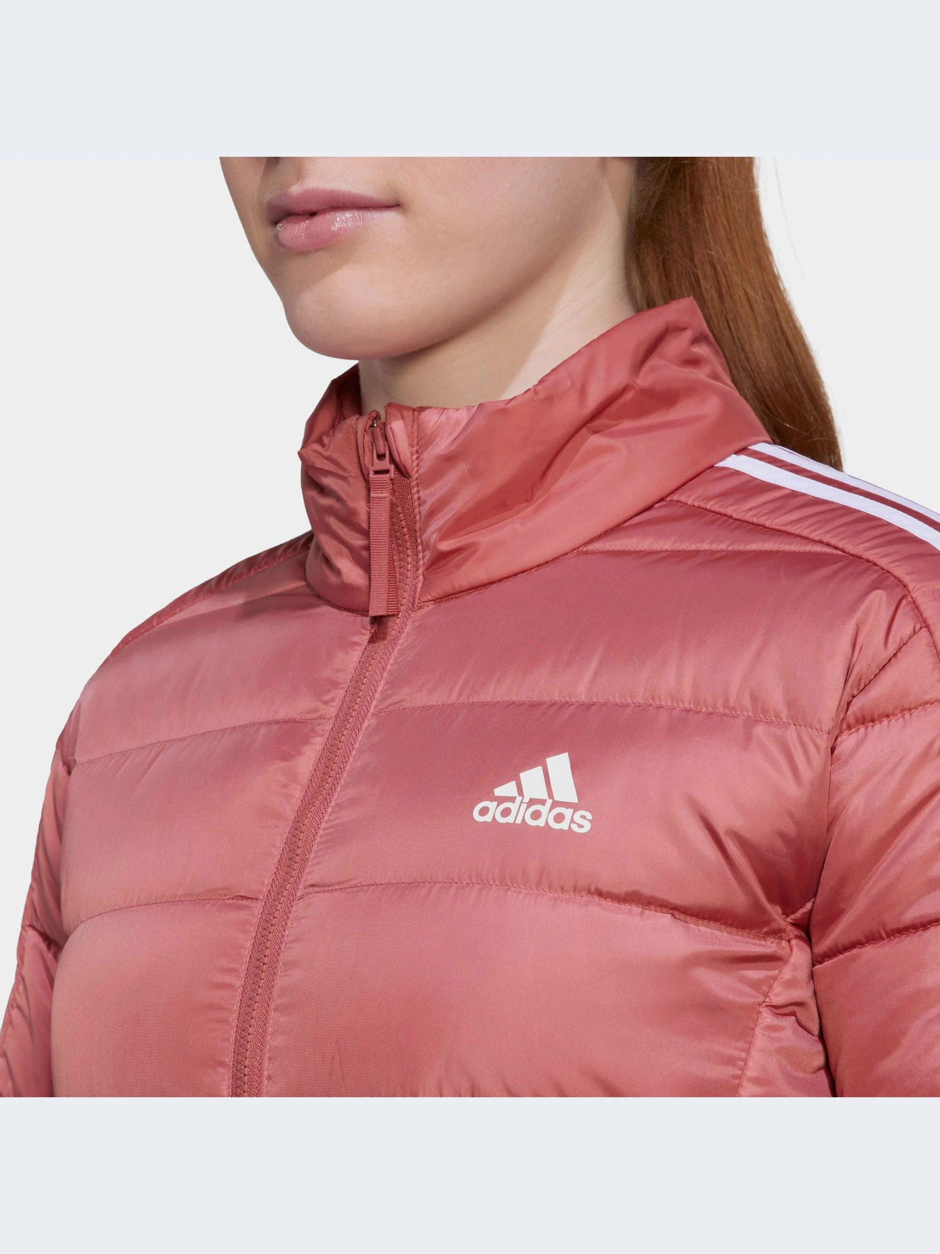 Куртки и дубленки Adidas модель HK4663-KZ Куртки и дубленки Adidas модель HK4663-KZ Фото