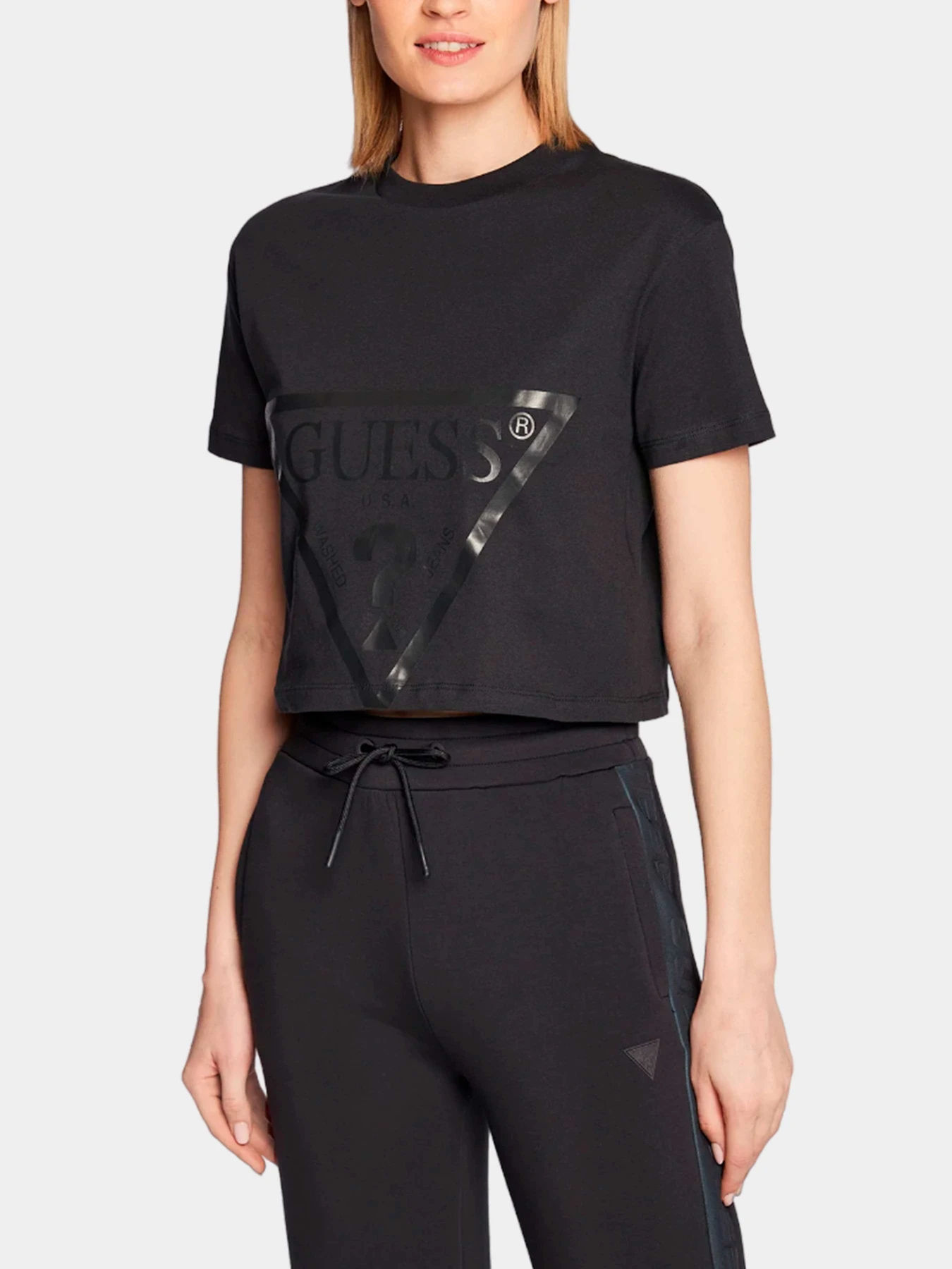 Футболки и поло GUESS модель V2YI06-K8HM0-G7FQ Футболки и поло GUESS модель V2YI06-K8HM0-G7FQ Фото