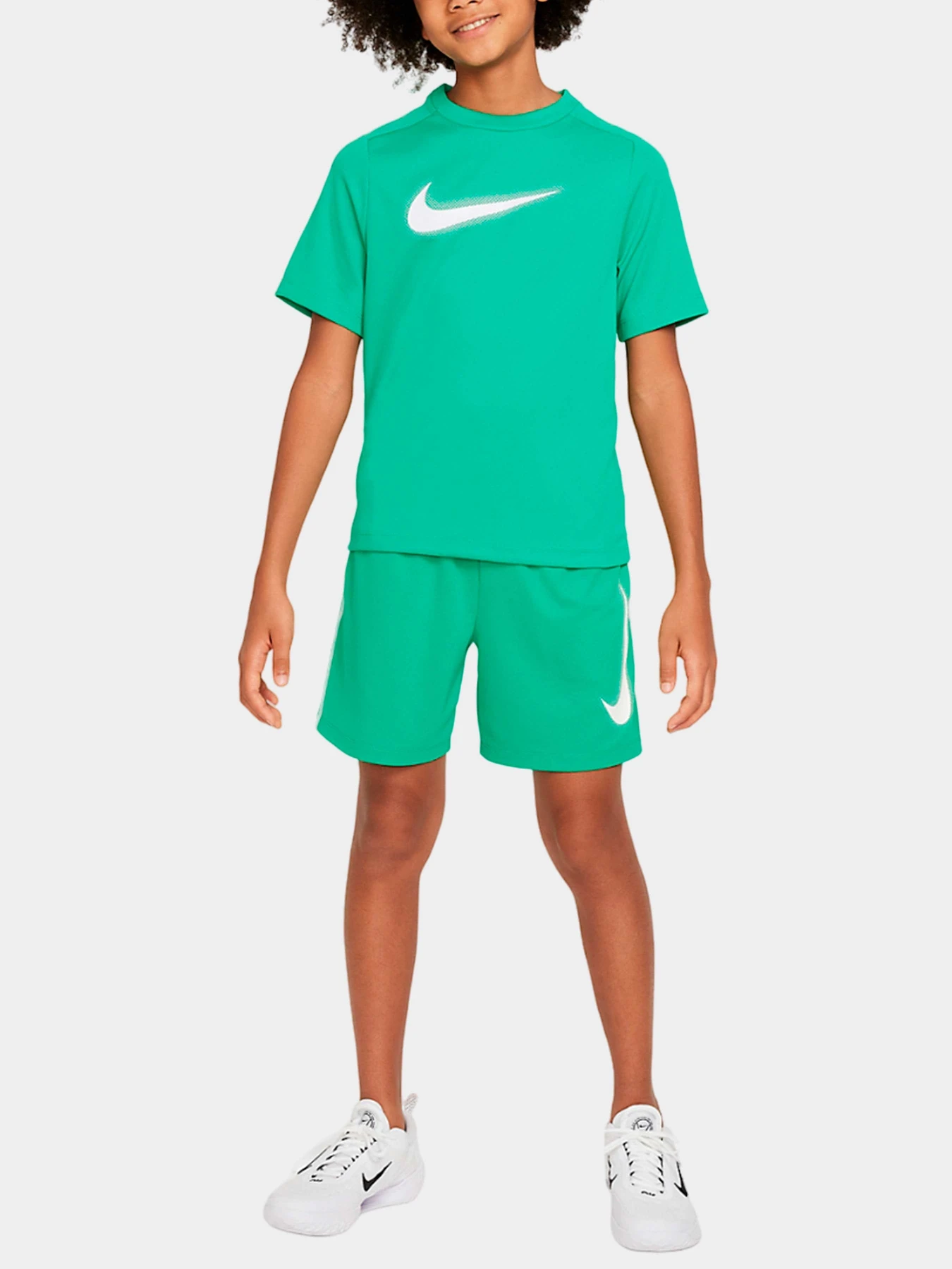 Футболки и поло NIKE модель DX5386-324 Футболки и поло NIKE модель DX5386-324 Фото