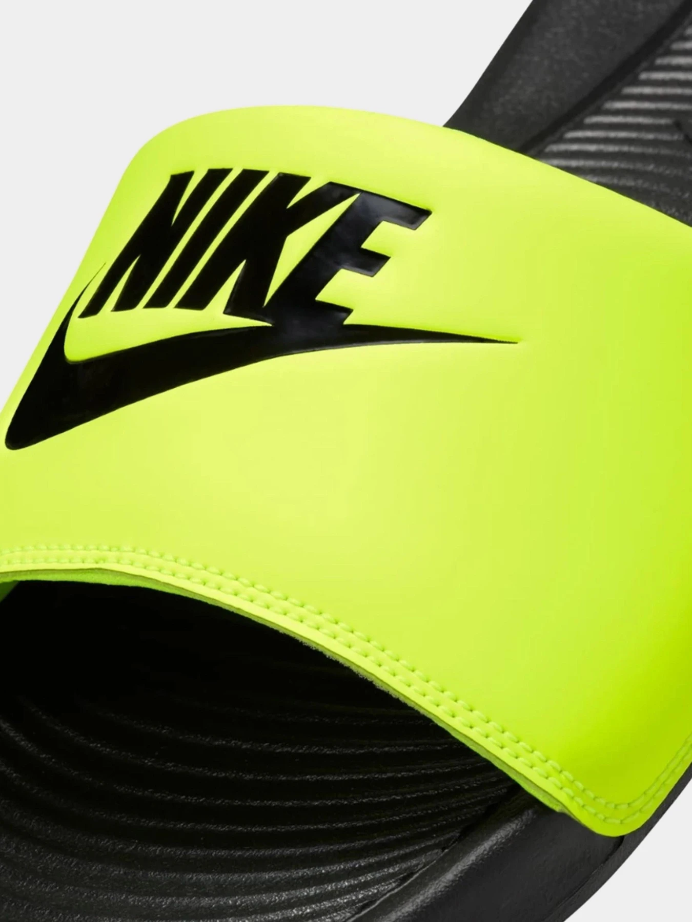 Шлёпанцы NIKE модель CN9675-015 Шлёпанцы NIKE модель CN9675-015 Фото