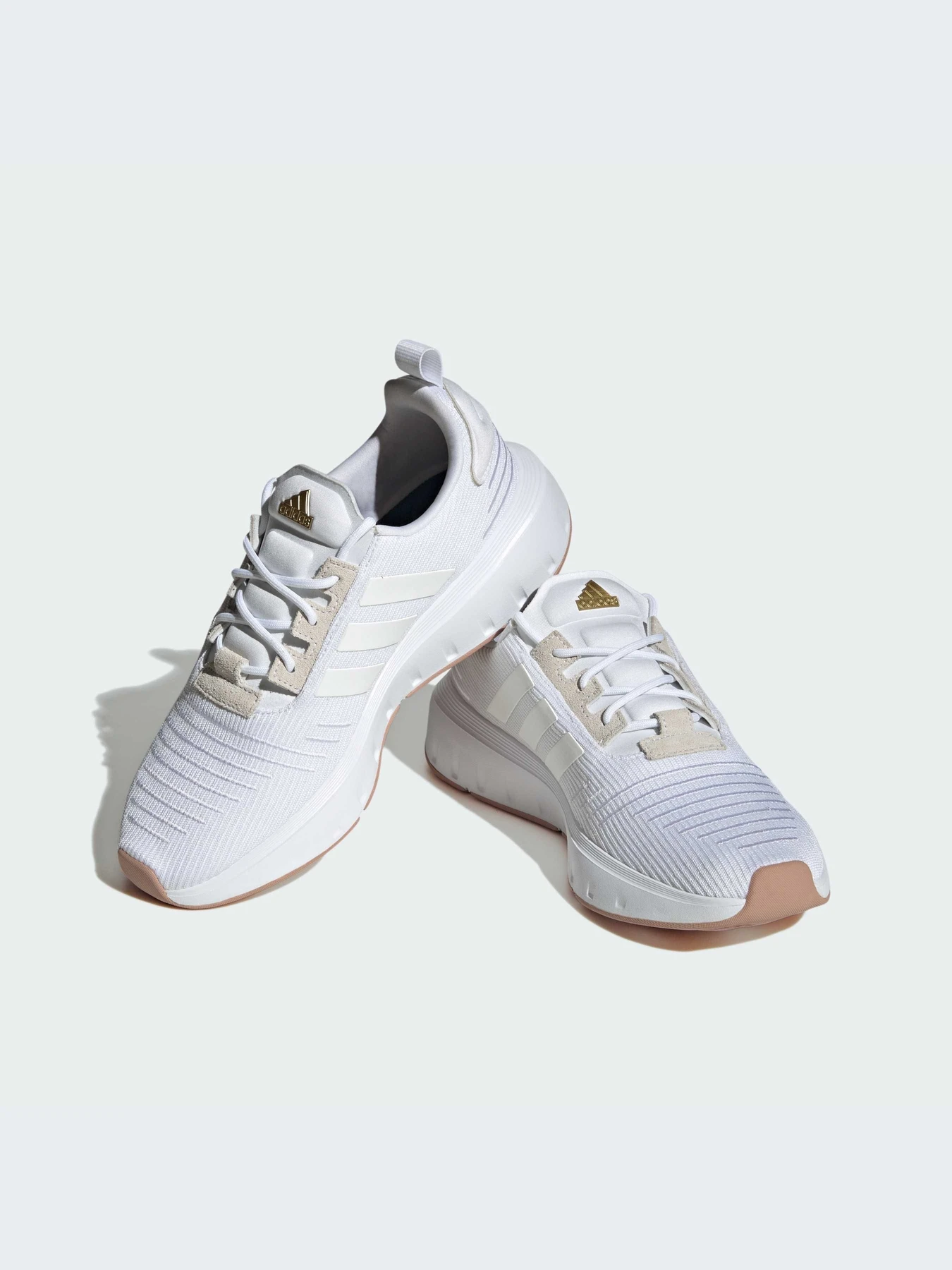 Кроссовки Adidas модель IG4715-KZ Кроссовки Adidas модель IG4715-KZ Фото