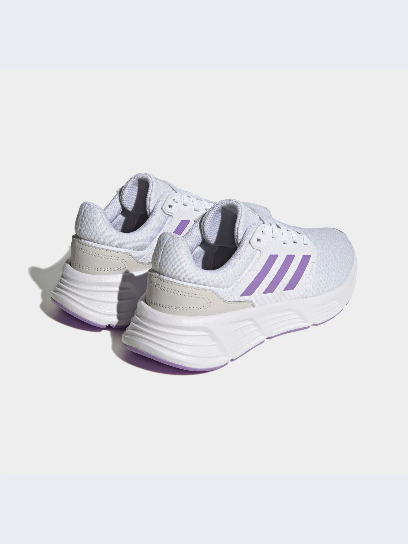 Кроссовки Adidas Galaxy модель HP2415-KZ Кроссовки Adidas Galaxy модель HP2415-KZ Фото