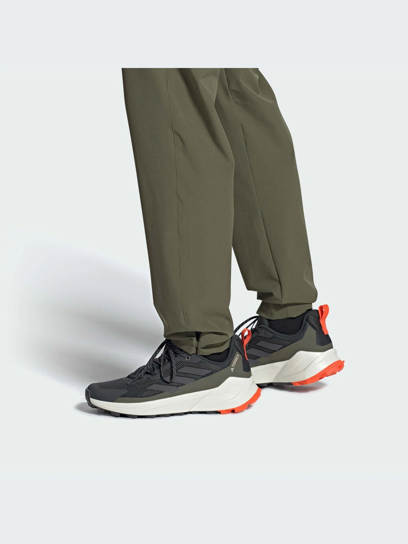 Кроссовки Adidas модель IE5145-KZ Кроссовки Adidas модель IE5145-KZ Фото