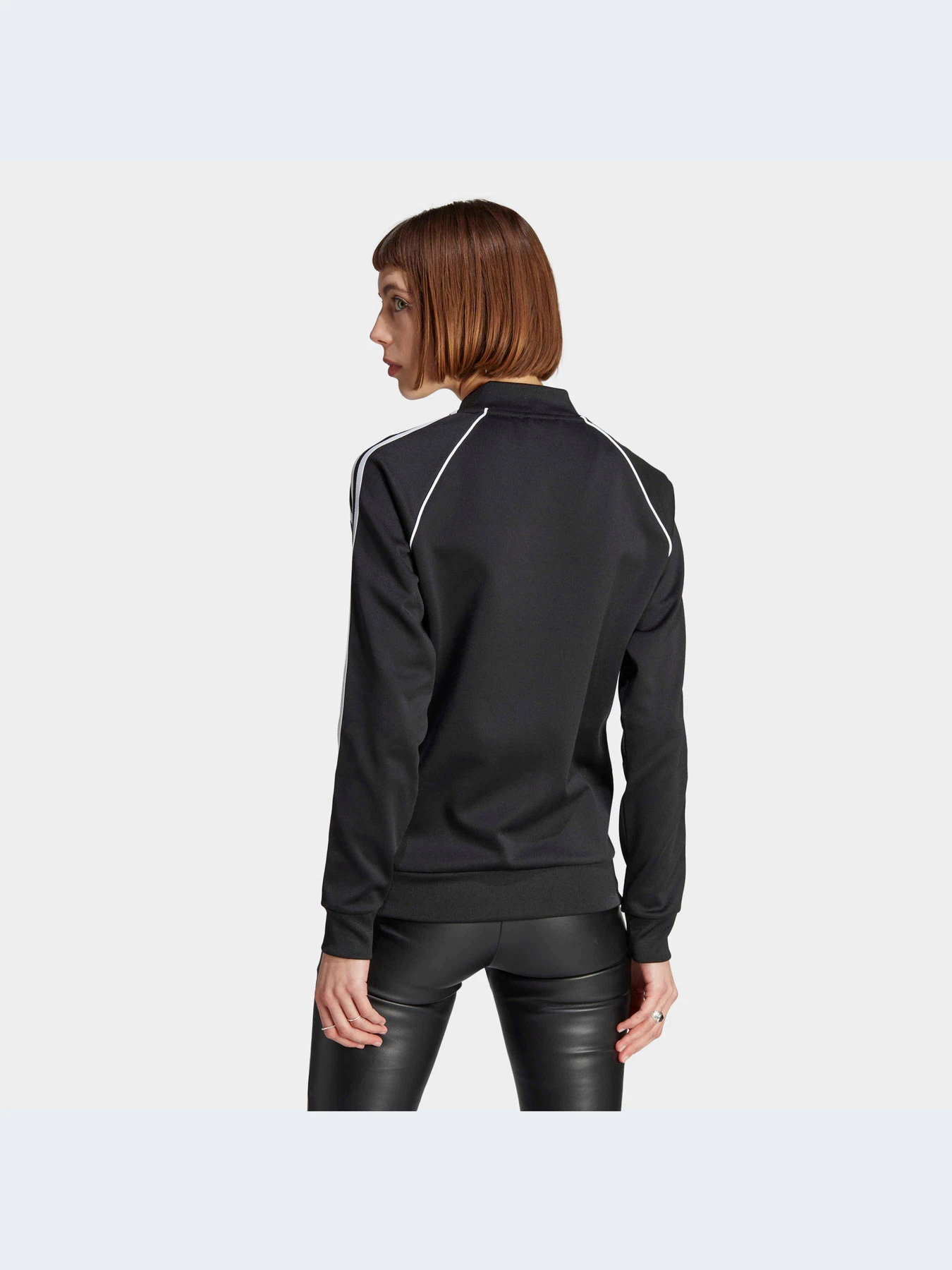Худи и свитшоты Adidas модель IK4034-KZ Худи и свитшоты Adidas модель IK4034-KZ Фото