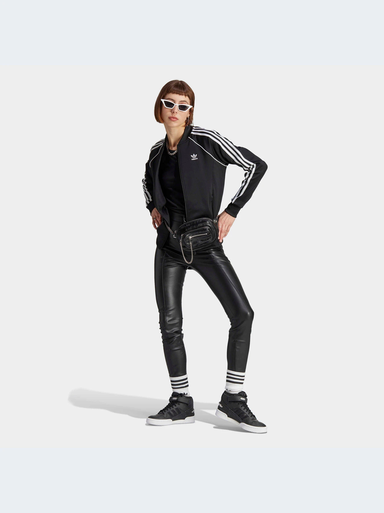 Худи и свитшоты Adidas модель IK4034-KZ Худи и свитшоты Adidas модель IK4034-KZ Фото