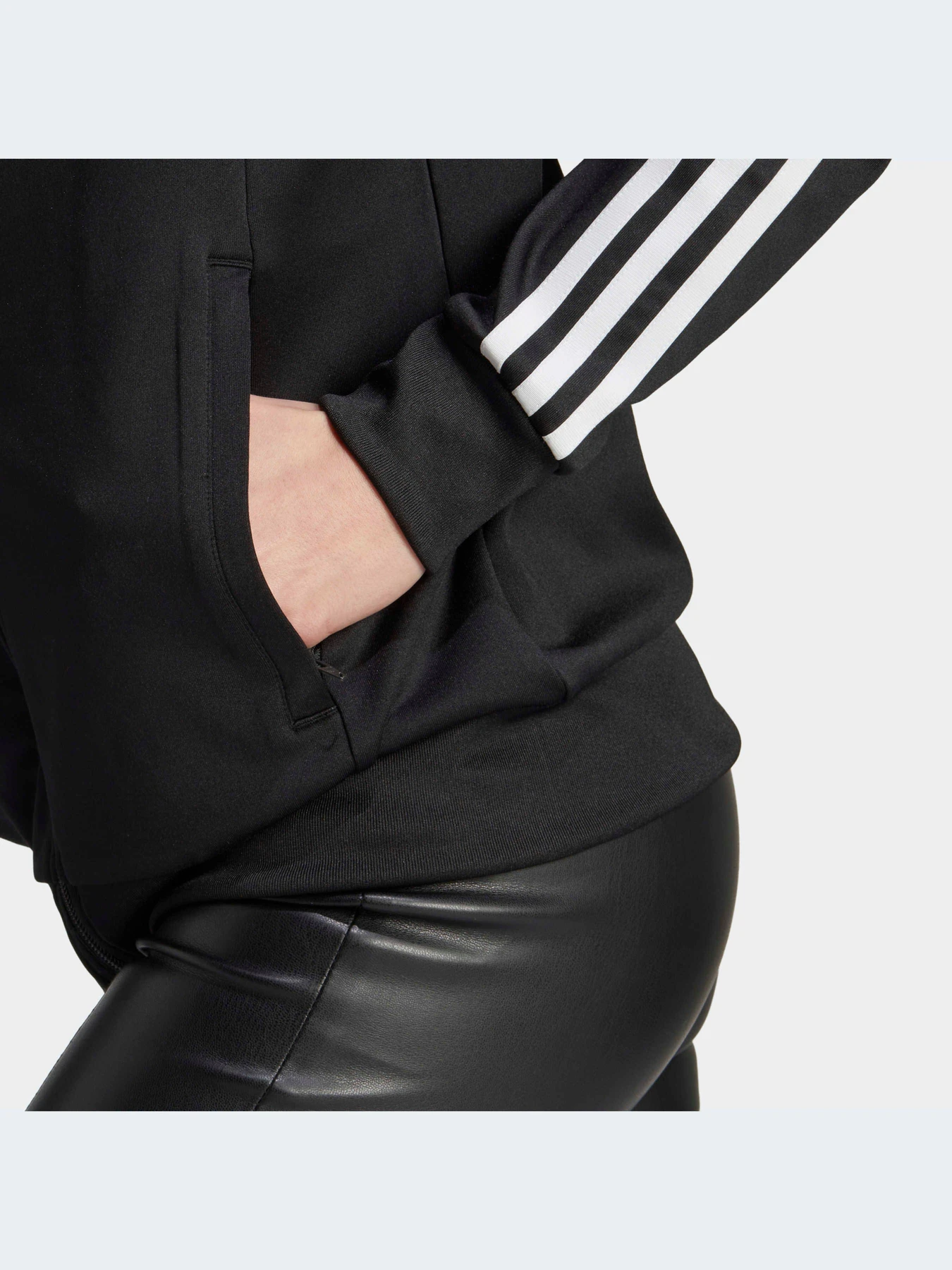 Худи и свитшоты Adidas модель IK4034-KZ Худи и свитшоты Adidas модель IK4034-KZ Фото