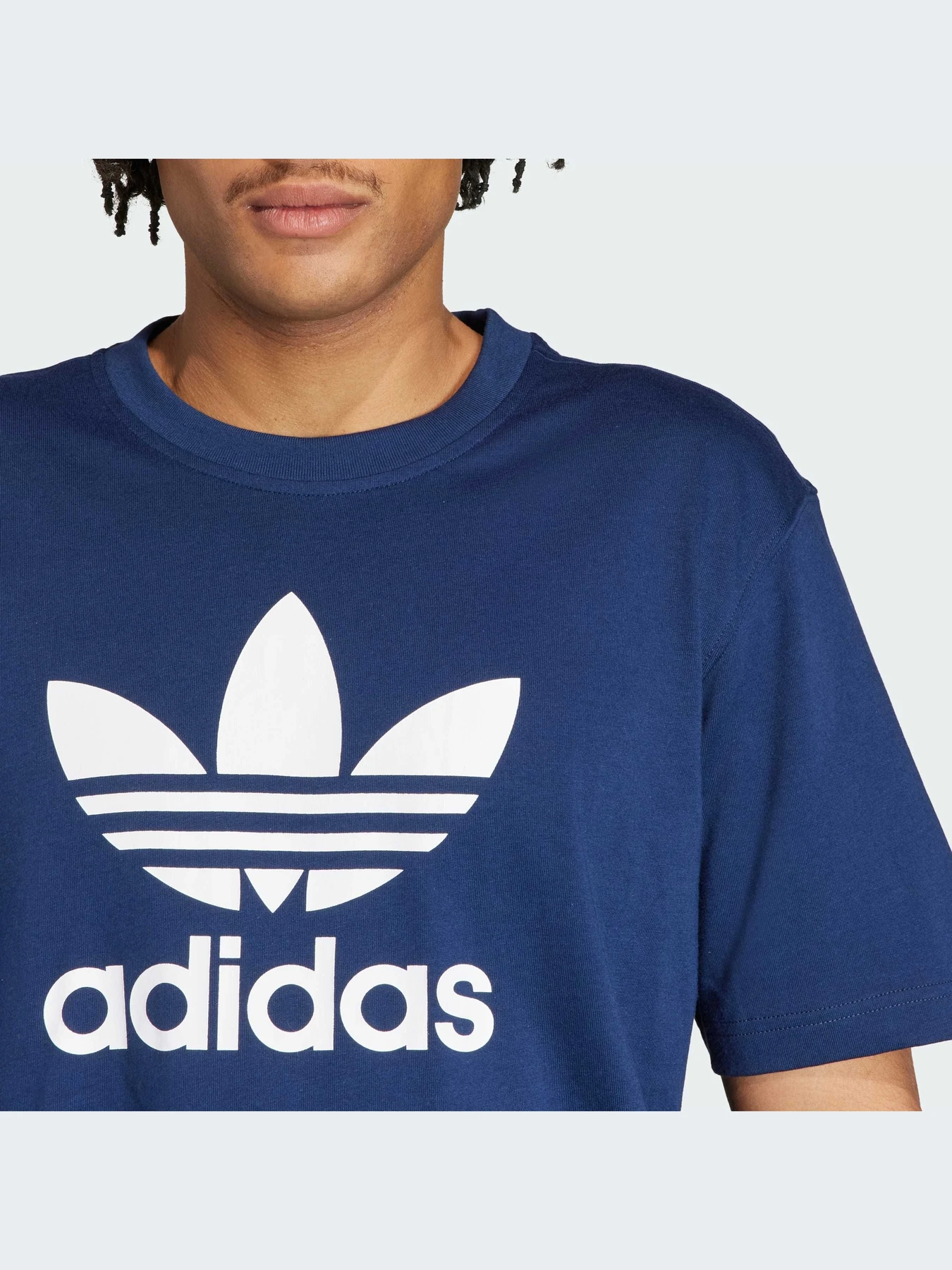 Футболки и поло Adidas Adicolor модель IR8011-KZ Футболки и поло Adidas Adicolor модель IR8011-KZ Фото