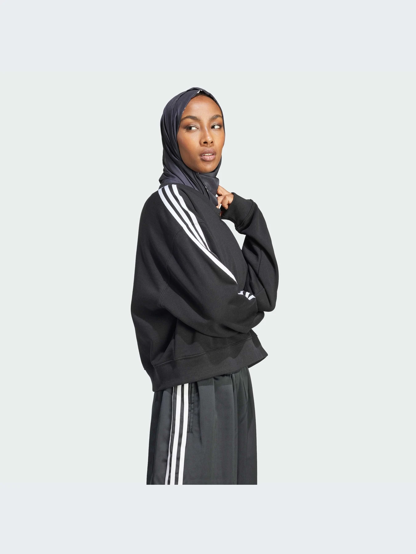 Худи и свитшоты Adidas Adicolor модель IR5522-KZ Худи и свитшоты Adidas Adicolor модель IR5522-KZ Фото