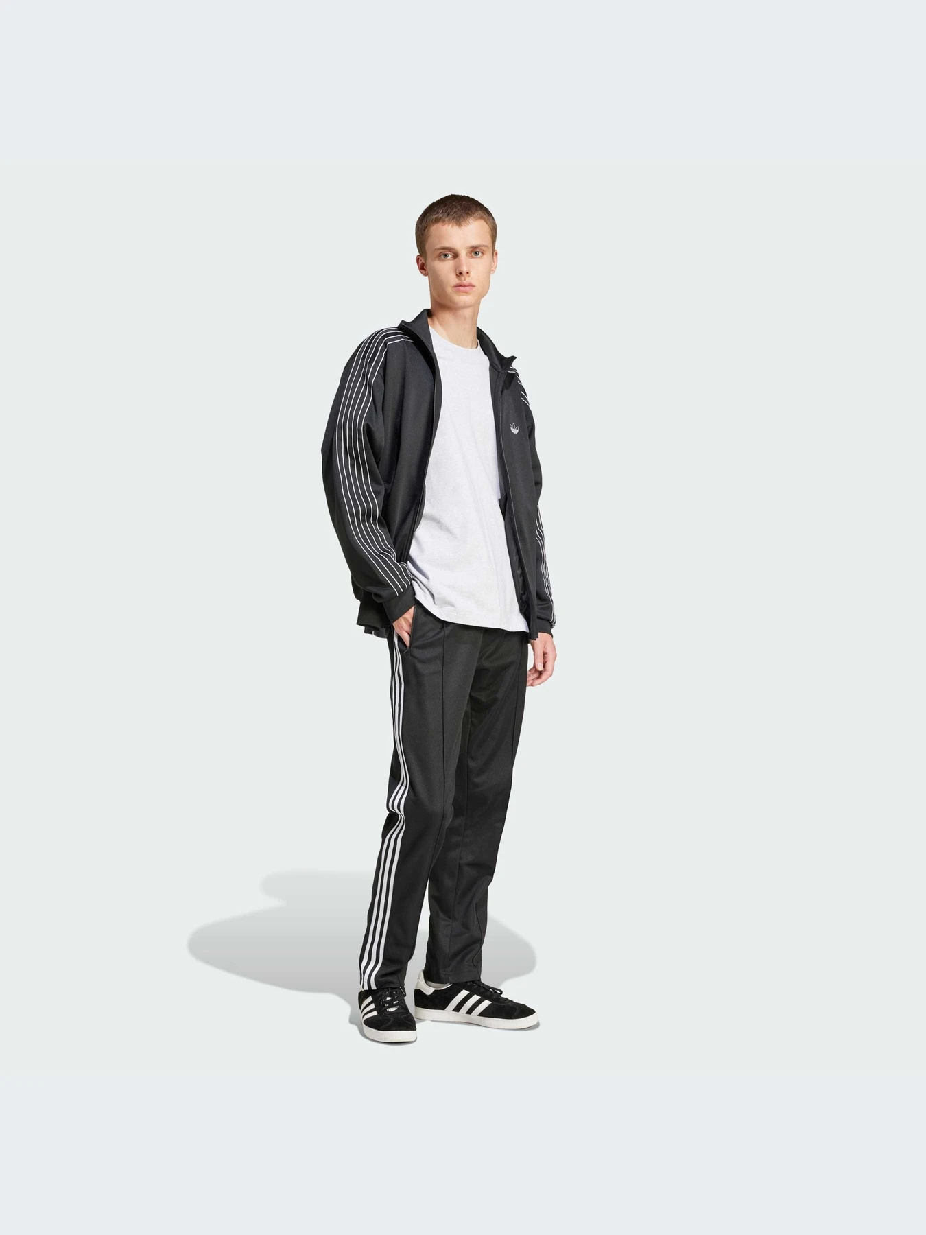 Брюки Adidas модель II5764-KZ Брюки Adidas модель II5764-KZ Фото