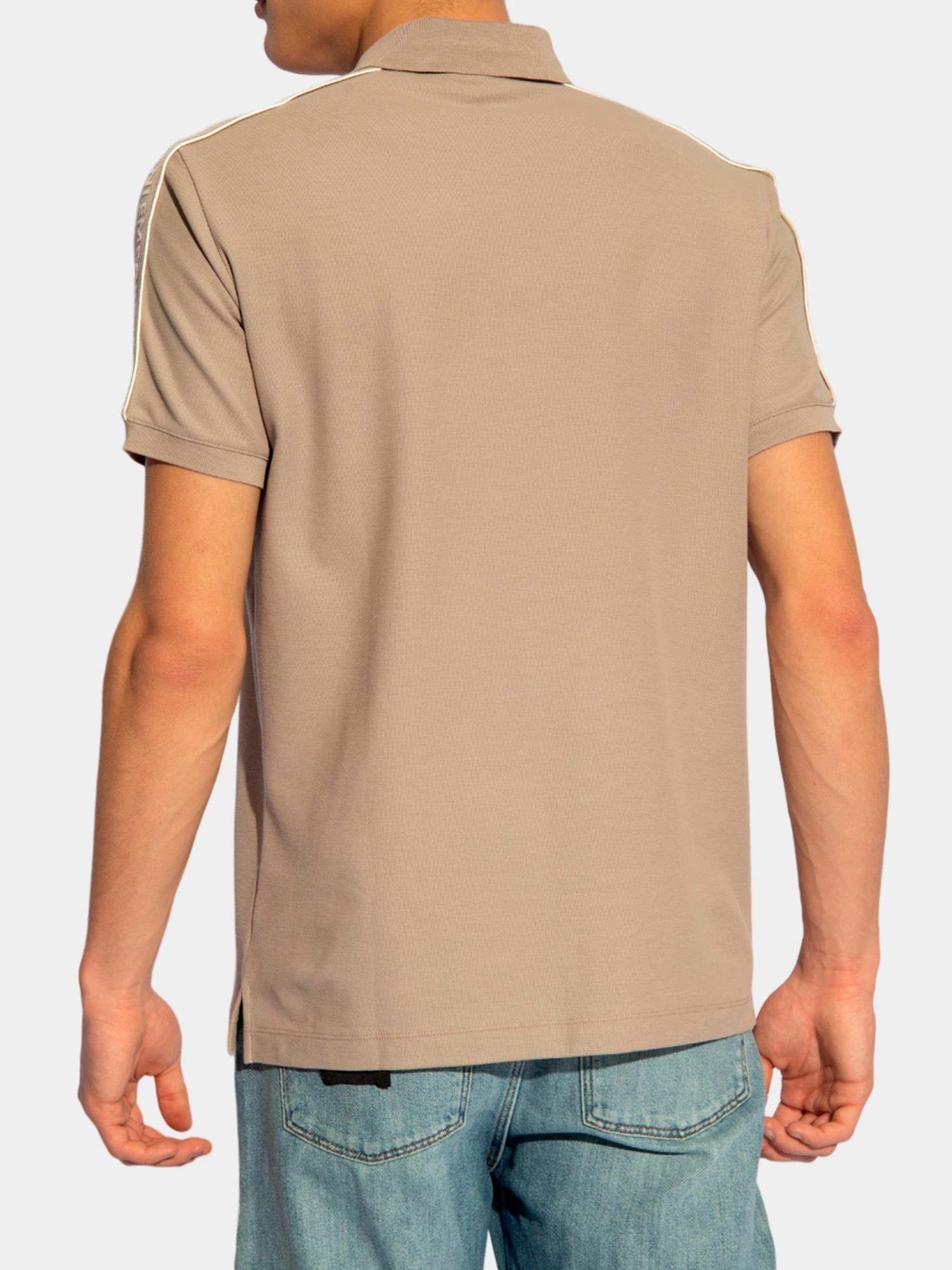 Футболки и поло Emporio Armani модель 3D1FM3-1JCYZ-0650 Фото