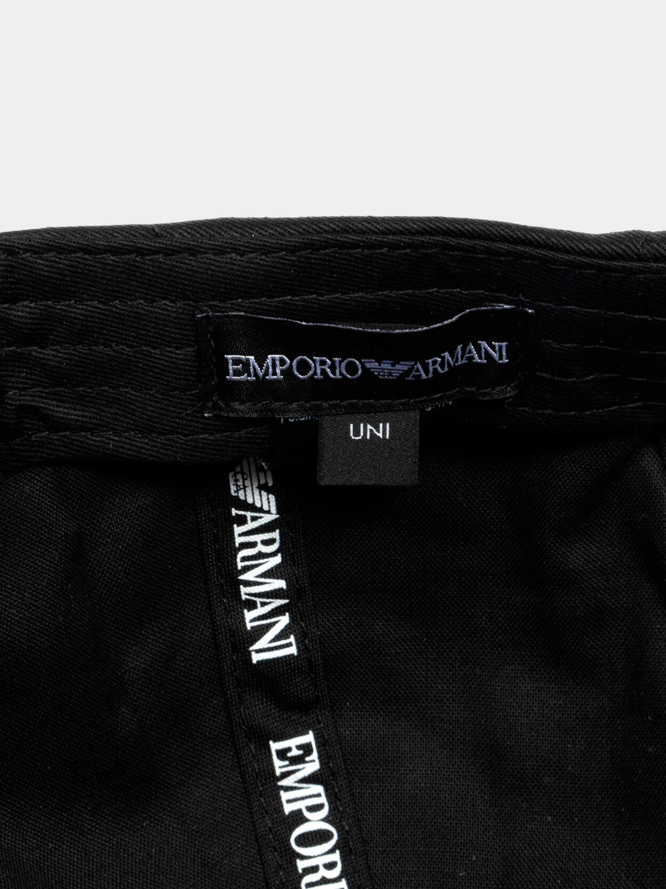 Шапки и кепки Emporio Armani модель 627475-4R578-00020 Шапки и кепки Emporio Armani модель 627475-4R578-00020 Фото