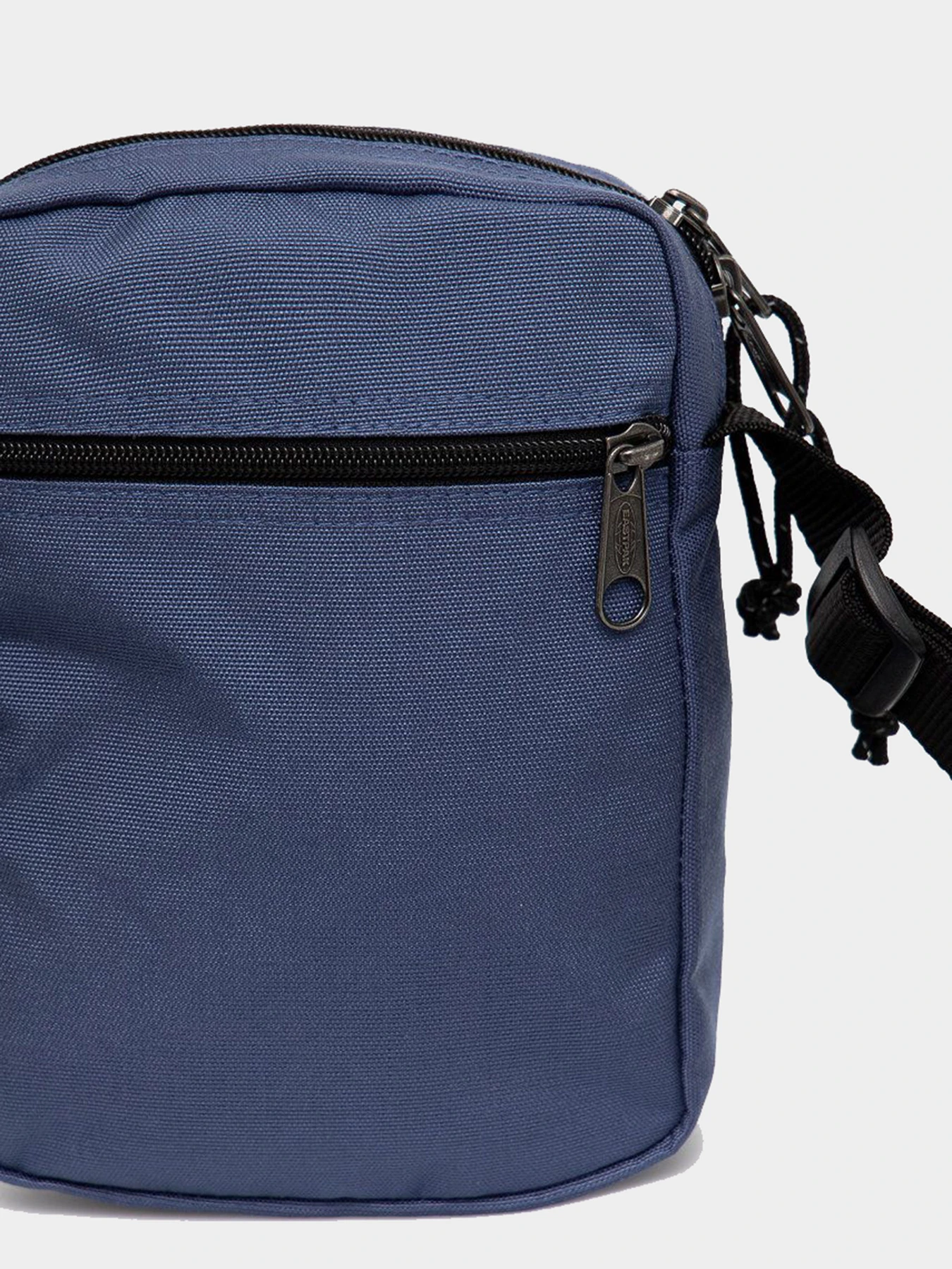 Сумки EastPak модель EK000045U591 Сумки EastPak модель EK000045U591 Фото