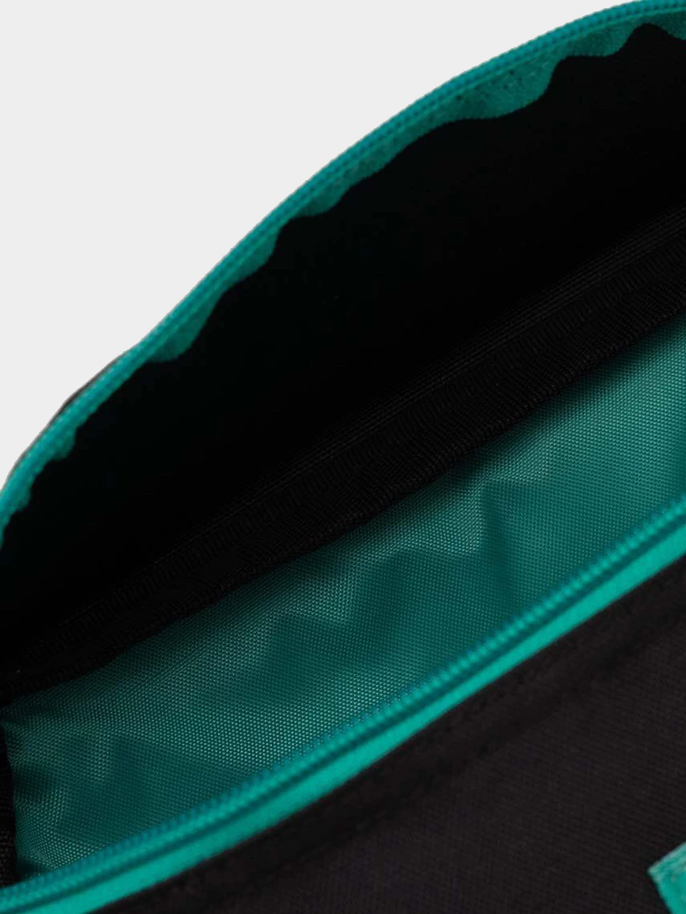 Сумки EastPak модель EK0000749J41 Сумки EastPak модель EK0000749J41 Фото