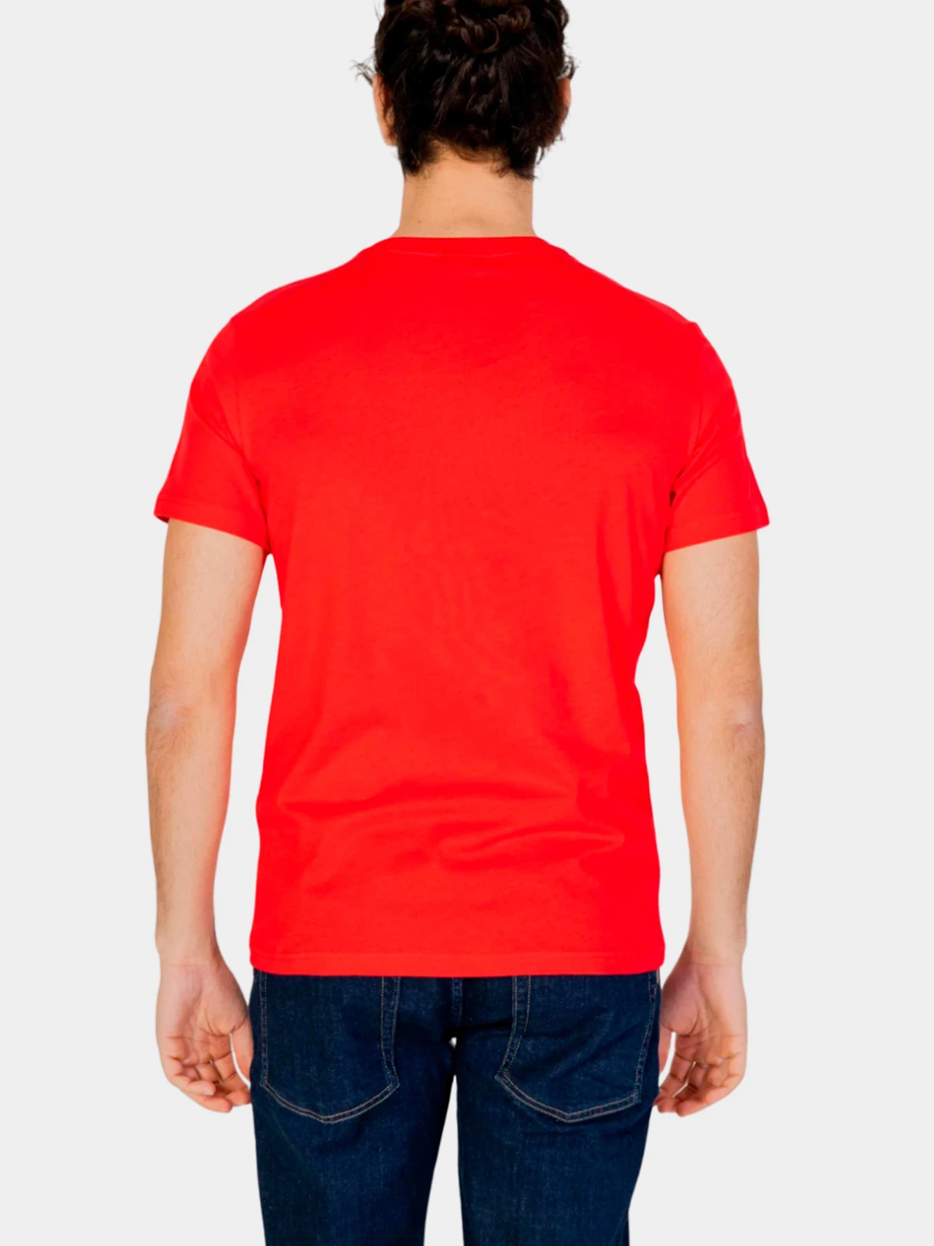 Футболки и поло Emporio Armani модель 211818-4R479-00774 Футболки и поло Emporio Armani модель 211818-4R479-00774 Фото