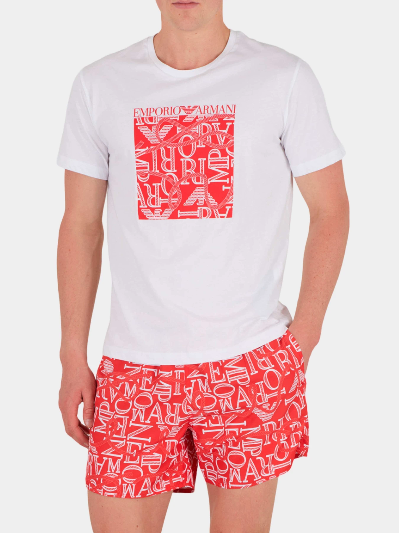 Футболки и поло Emporio Armani модель 211818-4R468-18311 Футболки и поло Emporio Armani модель 211818-4R468-18311 Фото