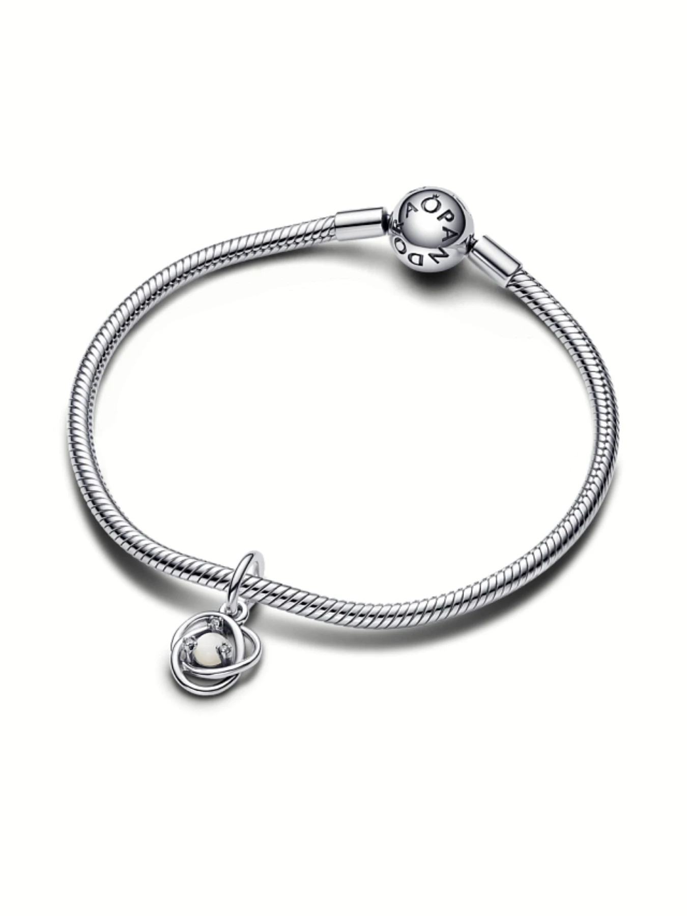 Классические PANDORA Moments модель 793125C06 Фото