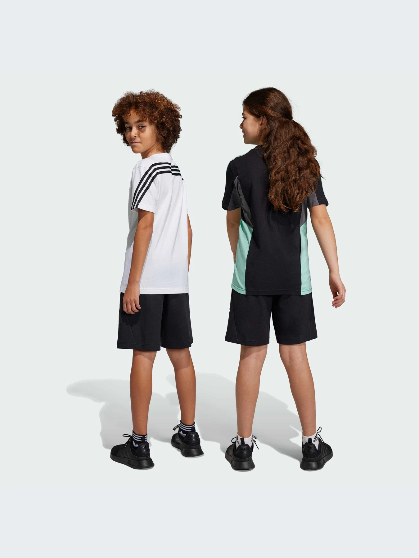 Шорты Adidas Icons модель HR6306-KZ Шорты Adidas Icons модель HR6306-KZ Фото