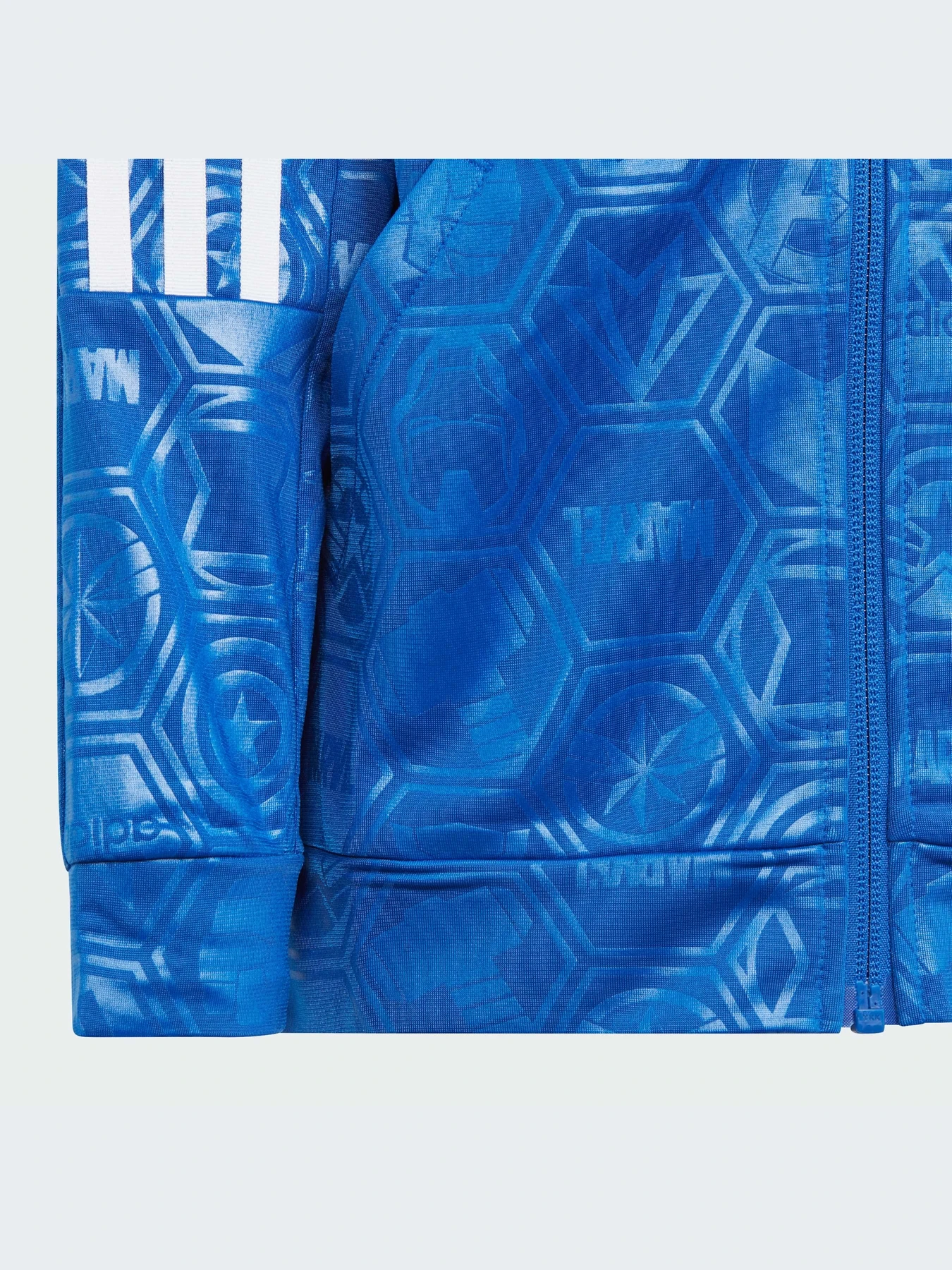 Худи и свитшоты Adidas Marvel модель IN7276-KZ Худи и свитшоты Adidas Marvel модель IN7276-KZ Фото