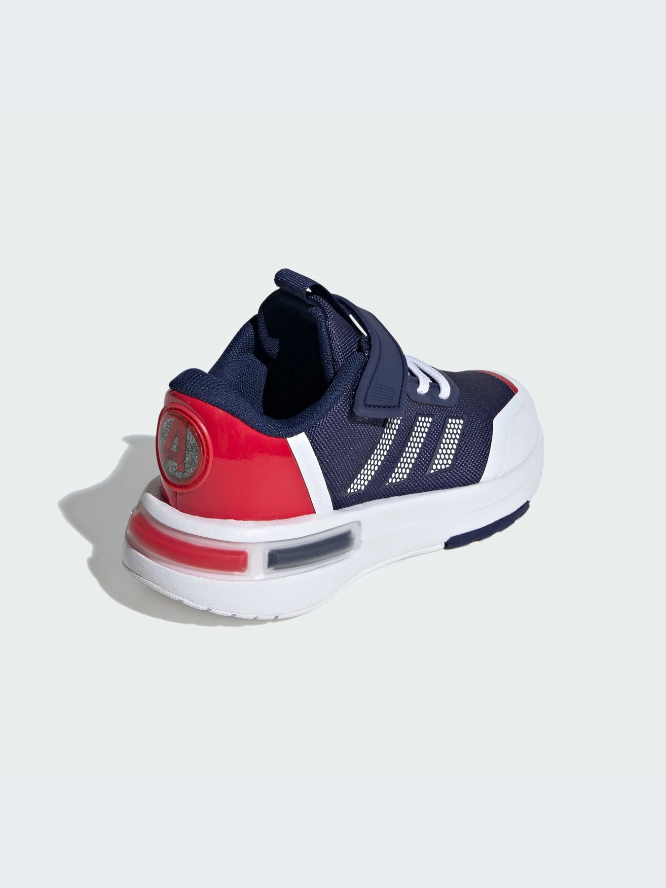 Кроссовки Adidas Marvel модель IF3409-KZ Кроссовки Adidas Marvel модель IF3409-KZ Фото