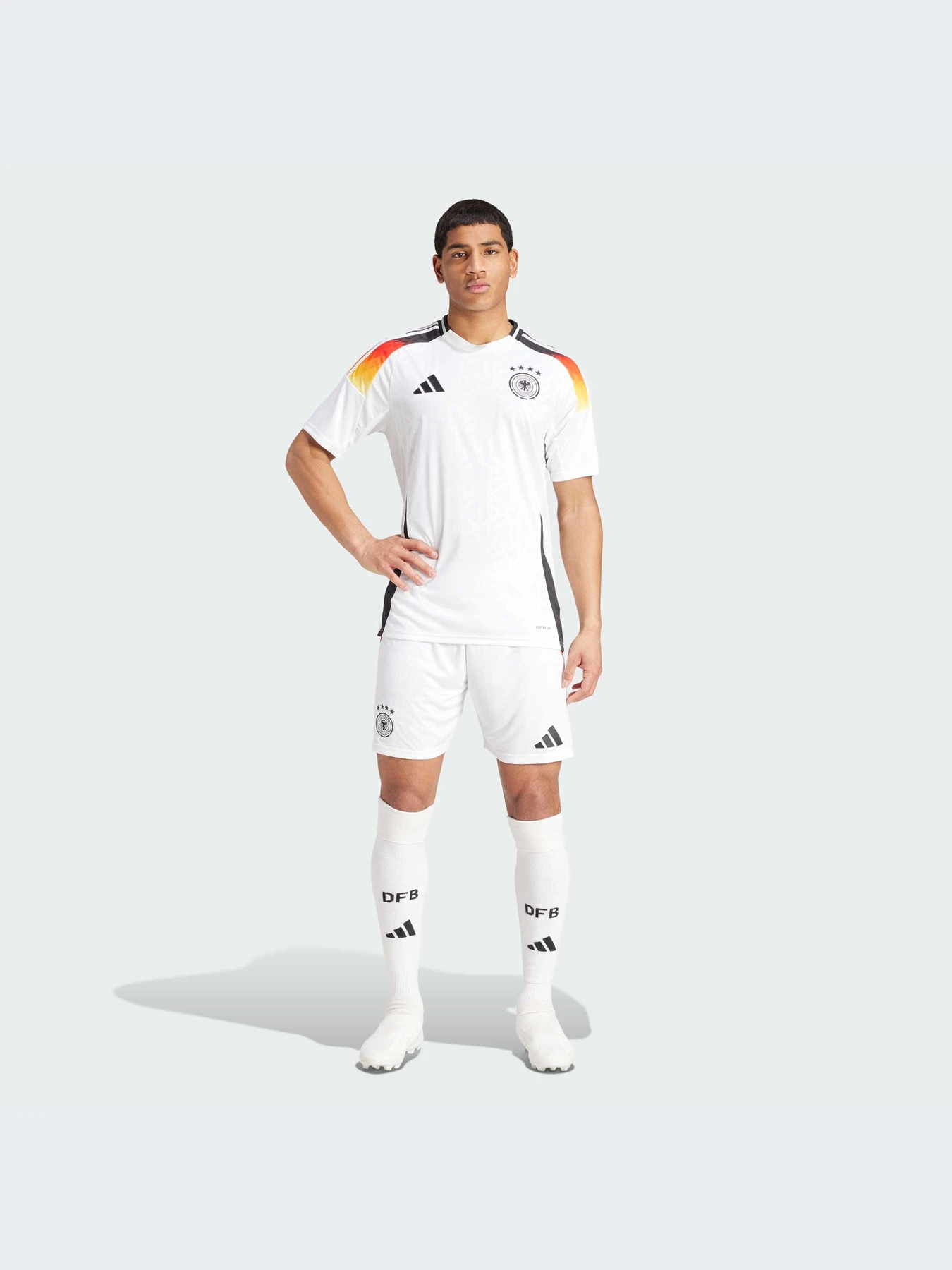 Шорты Adidas модель IP8151-KZ Шорты Adidas модель IP8151-KZ Фото