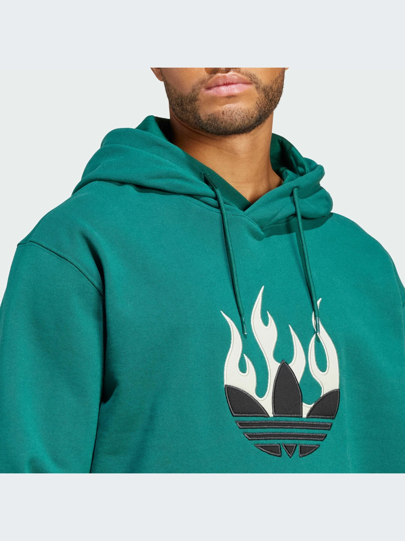Худи и свитшоты Adidas Graphics модель IS0202-KZ Худи и свитшоты Adidas Graphics модель IS0202-KZ Фото