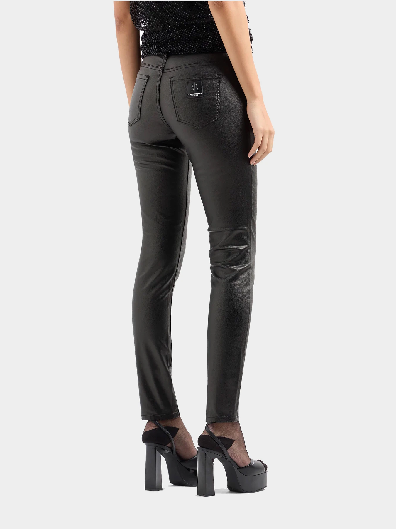 Джинсы Armani Exchange модель 3DYJ01-Y15JZ-1212 Джинсы Armani Exchange модель 3DYJ01-Y15JZ-1212 Фото