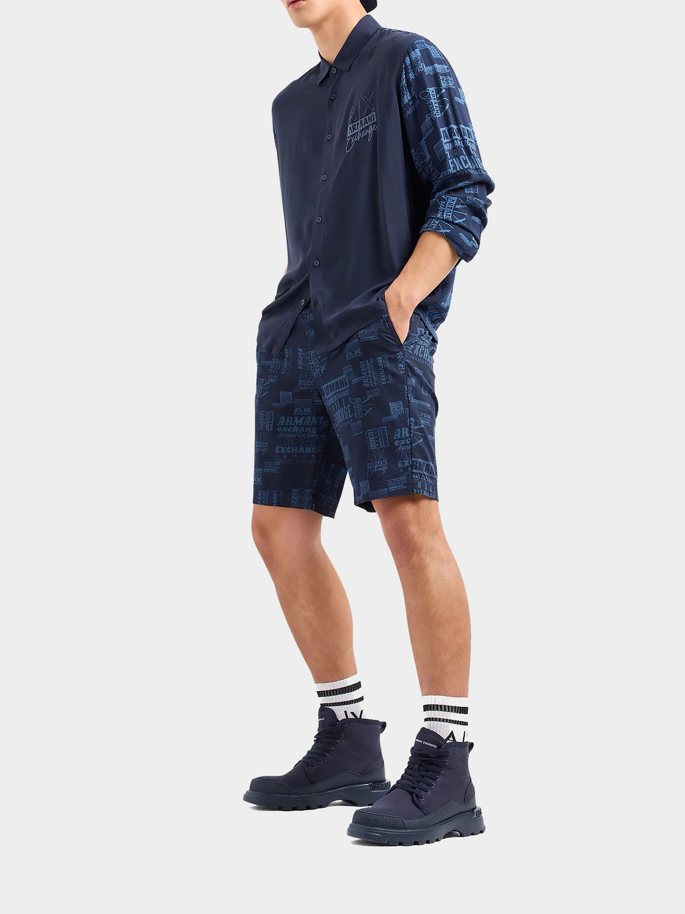 Шорты Armani Exchange модель 3DZS01-ZN24Z-75AA Шорты Armani Exchange модель 3DZS01-ZN24Z-75AA Фото