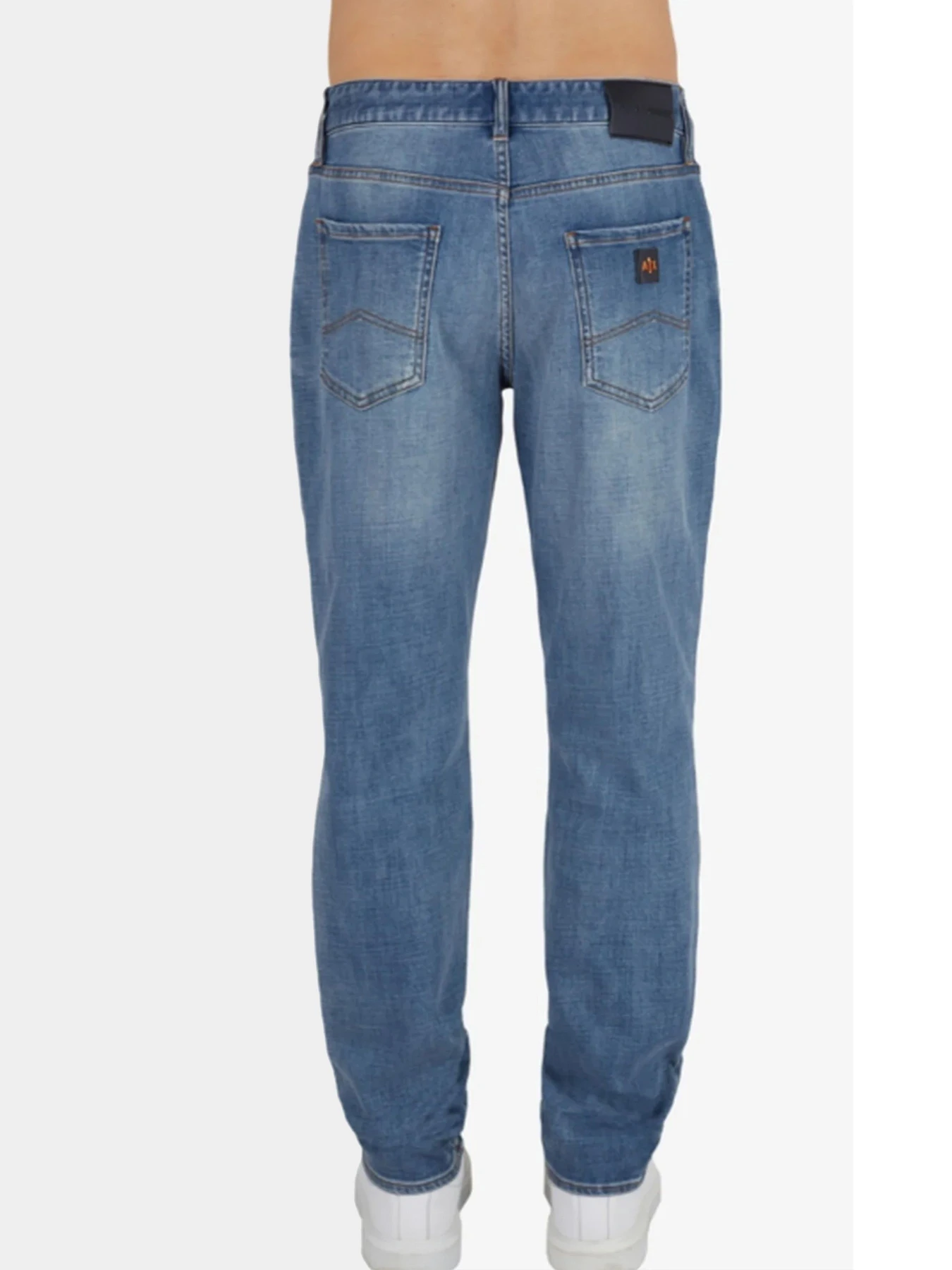 Джинсы Armani Exchange модель 3DZJ14-Z1XBZ-1500 Джинсы Armani Exchange модель 3DZJ14-Z1XBZ-1500 Фото