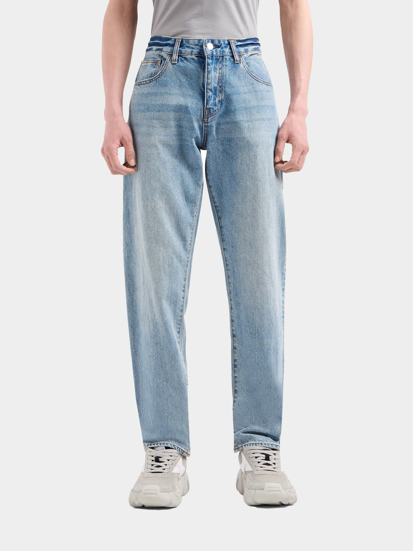 Джинсы Armani Exchange модель 8NZJ13-Z2P1Z-1500 Джинсы Armani Exchange модель 8NZJ13-Z2P1Z-1500 Фото