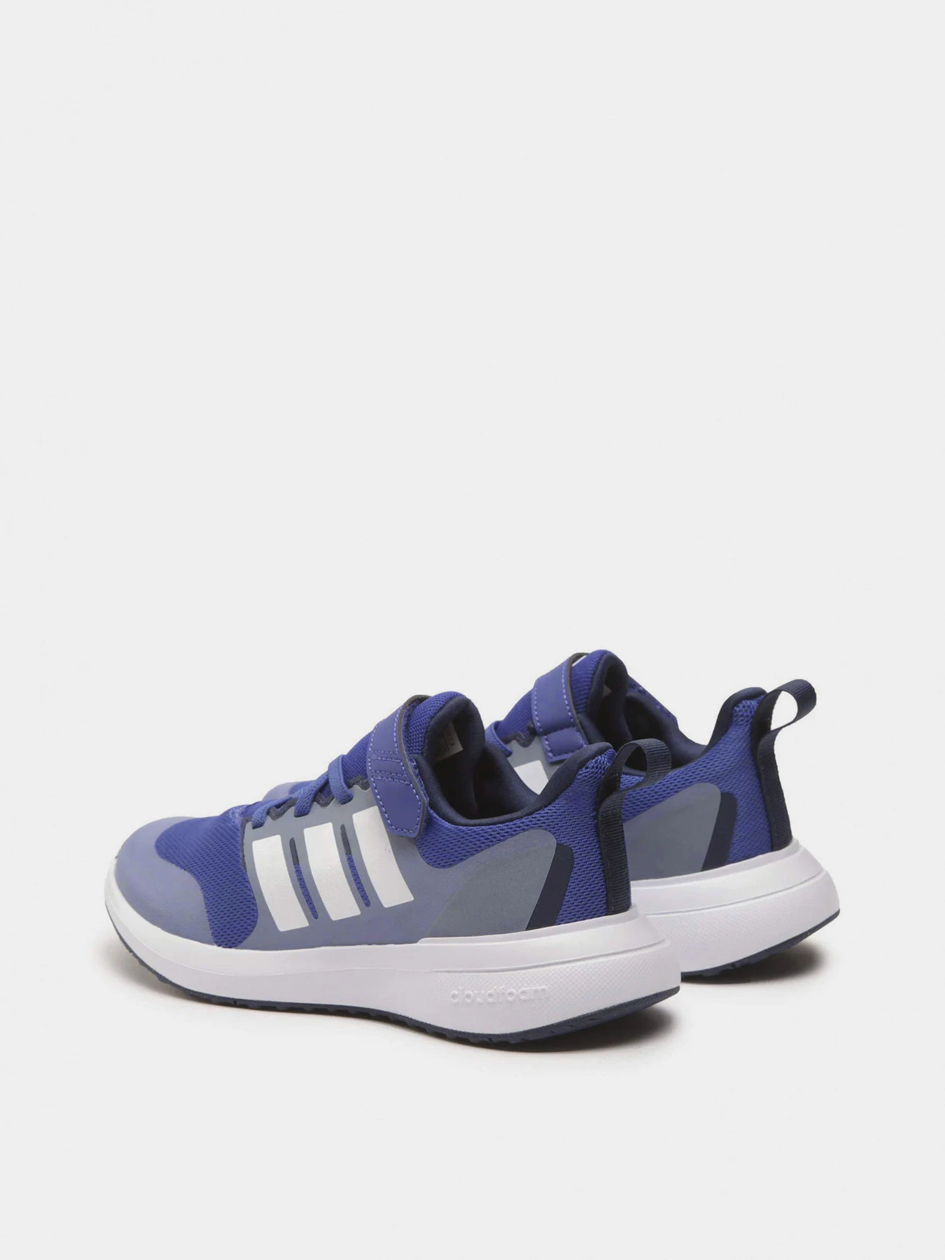 Кроссовки Adidas модель HP5452 Кроссовки Adidas модель HP5452 Фото
