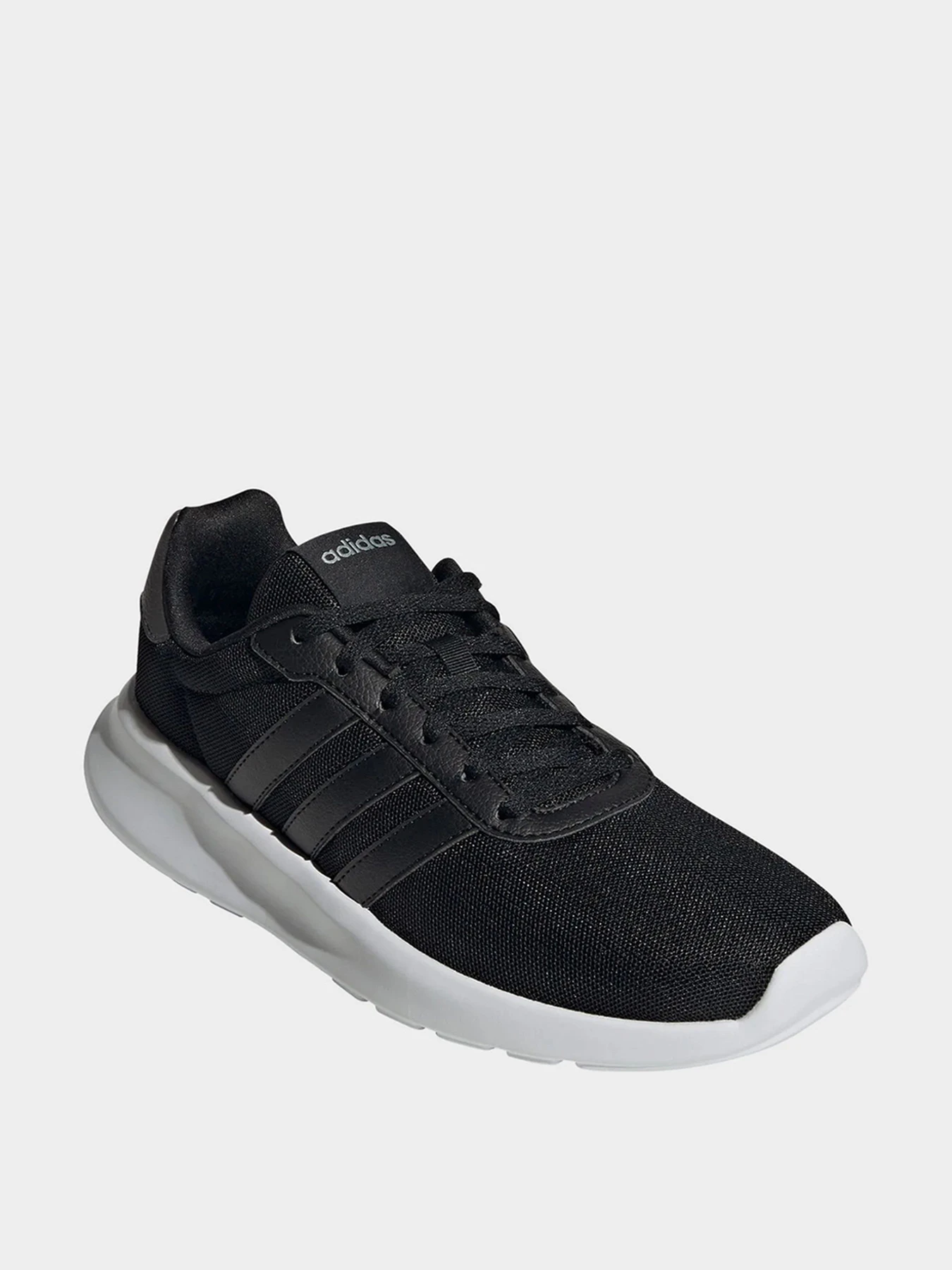 Кроссовки Adidas модель GY0699 Кроссовки Adidas модель GY0699 Фото
