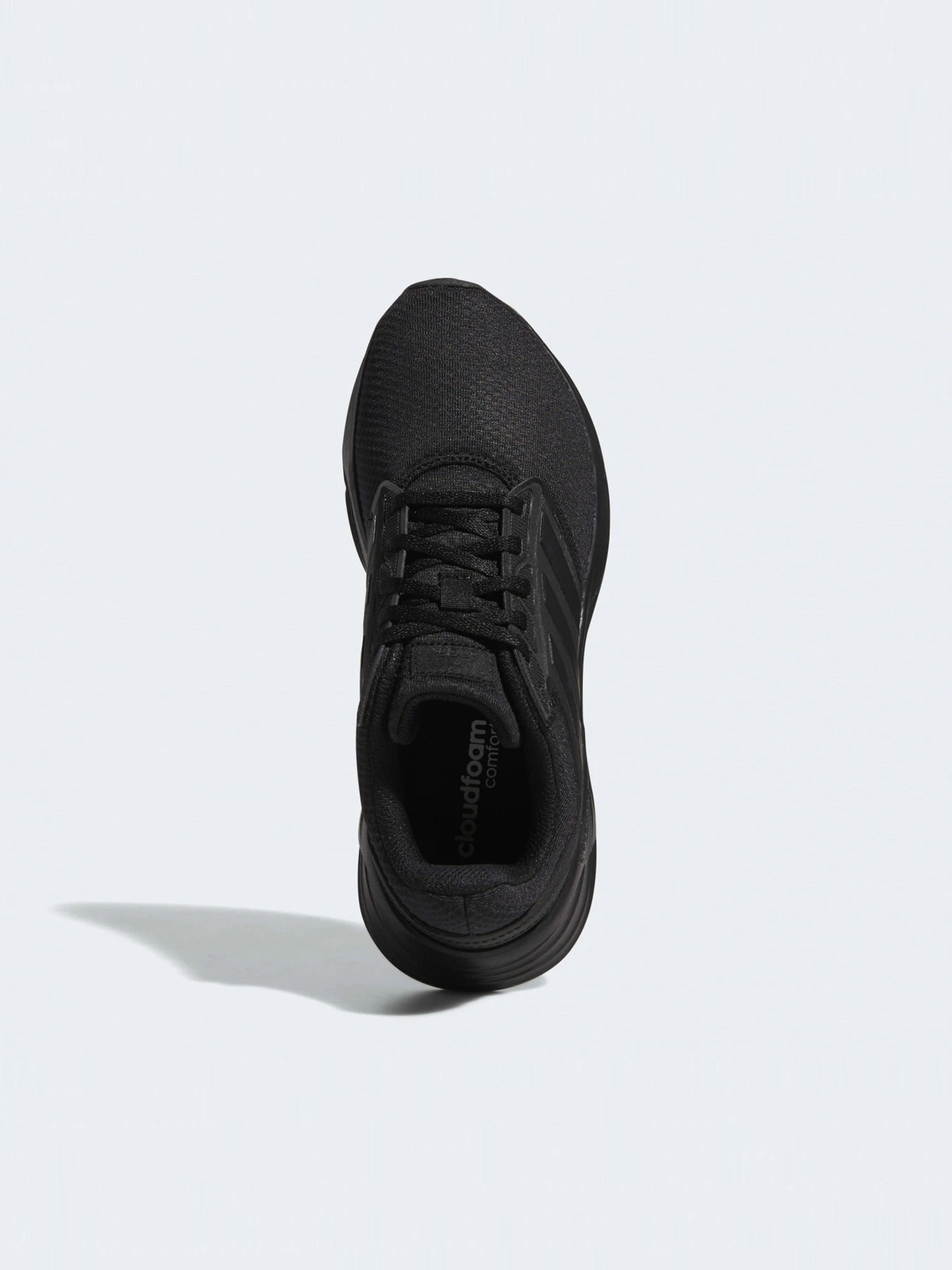 Кроссовки Adidas модель GW4131 Кроссовки Adidas модель GW4131 Фото