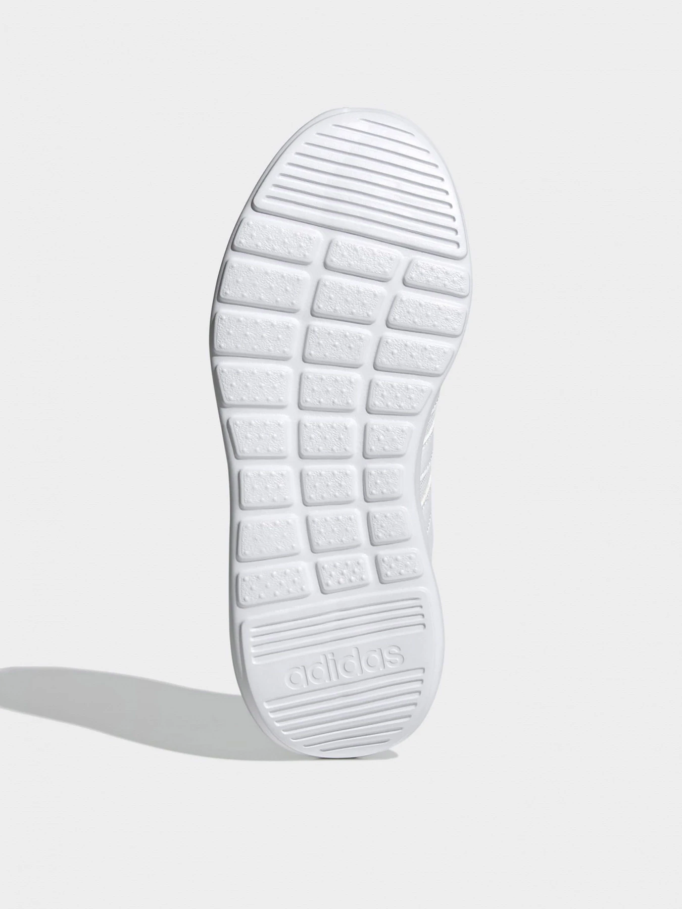 Кроссовки Adidas модель GW7955 Кроссовки Adidas модель GW7955 Фото