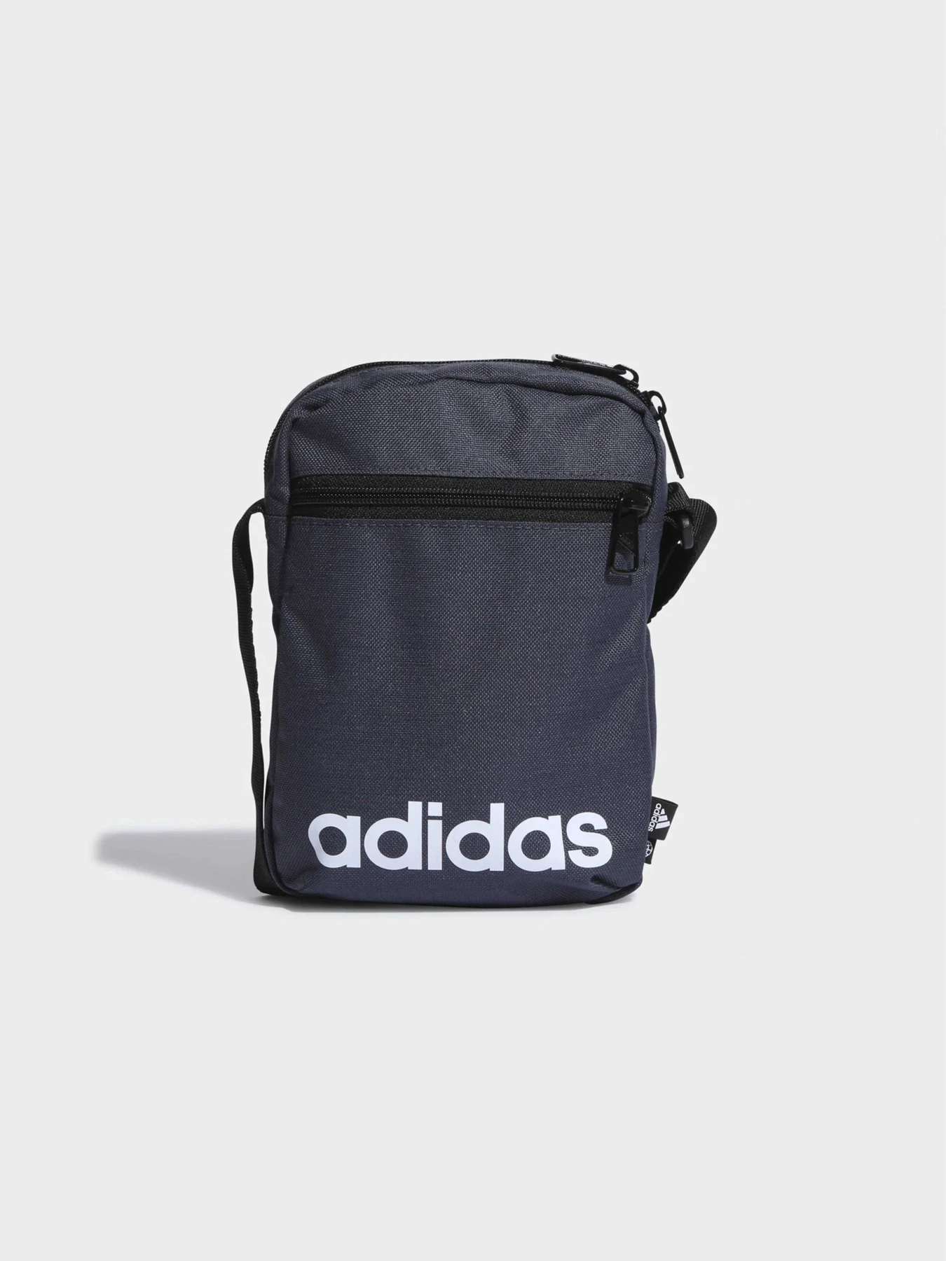 Сумки Adidas модель HR5373 Сумки Adidas модель HR5373 Фото