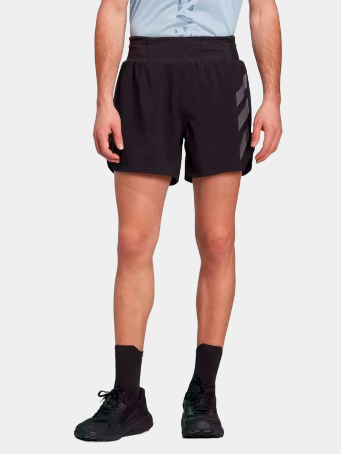 Шорты Adidas модель HT9395 Шорты Adidas модель HT9395 Фото