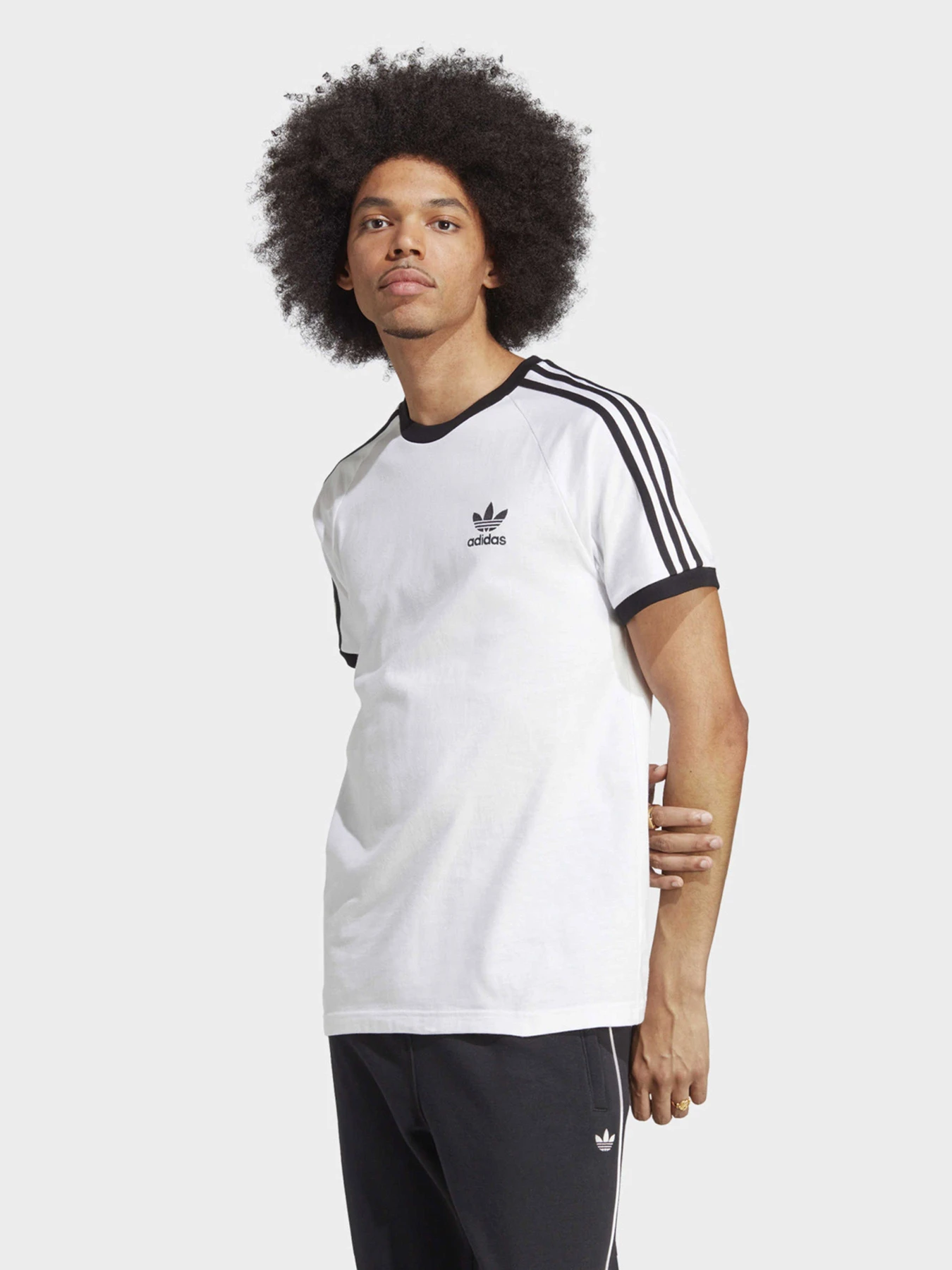 Футболки и поло Adidas модель IA4846 Футболки и поло Adidas модель IA4846 Фото