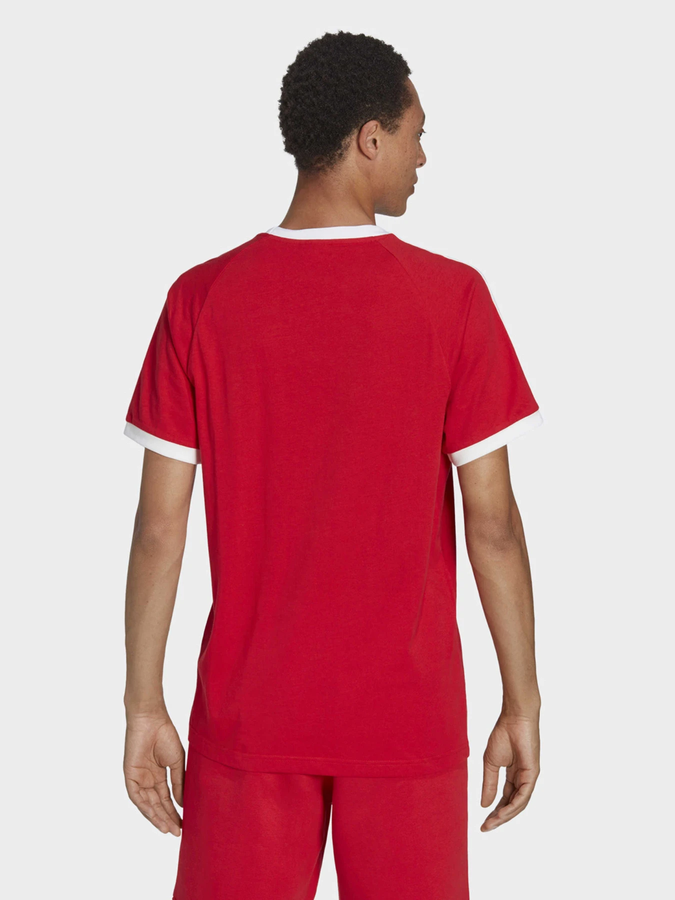 Футболки и поло Adidas модель IA4852 Футболки и поло Adidas модель IA4852 Фото