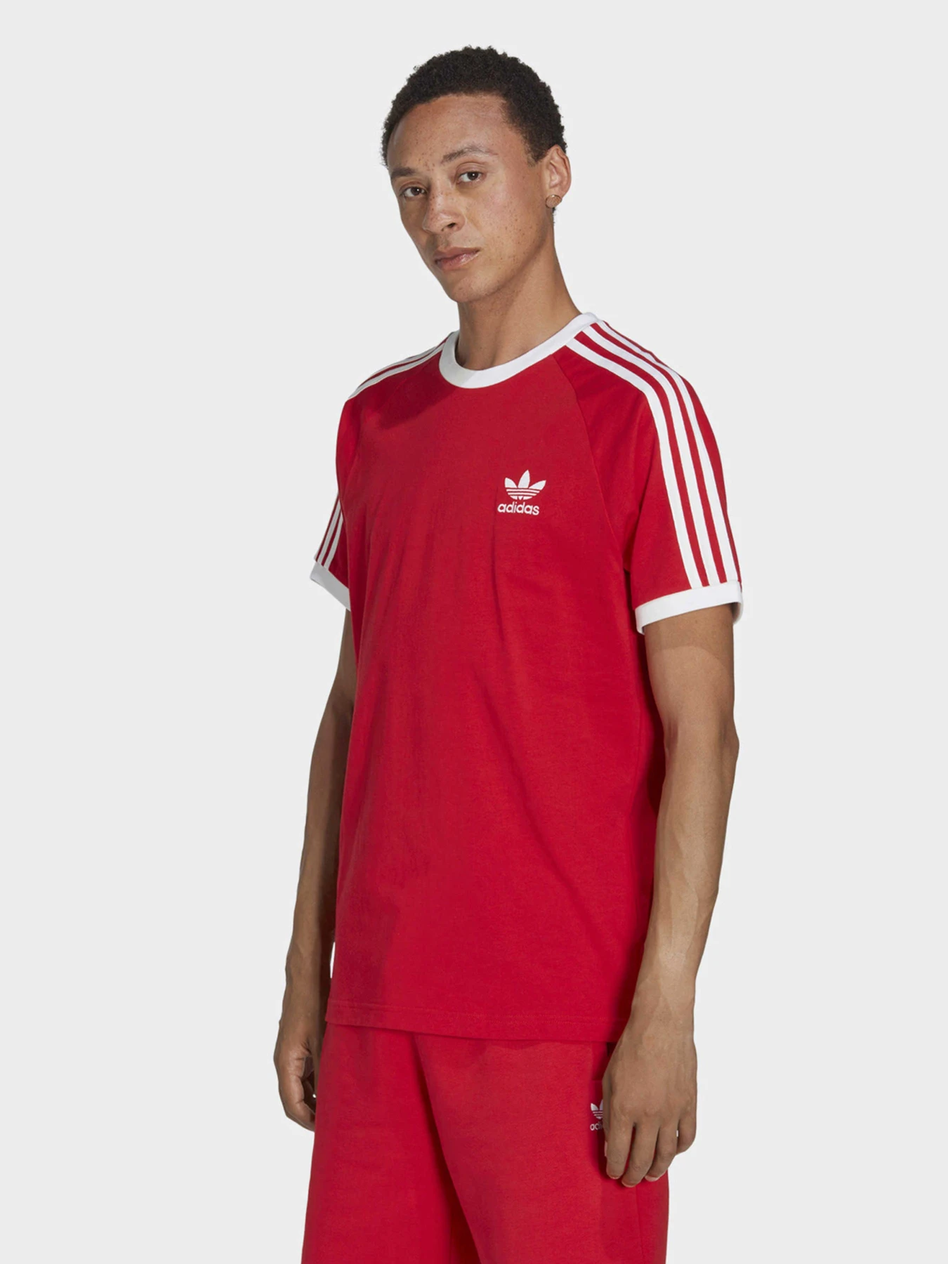 Футболки и поло Adidas модель IA4852 Футболки и поло Adidas модель IA4852 Фото