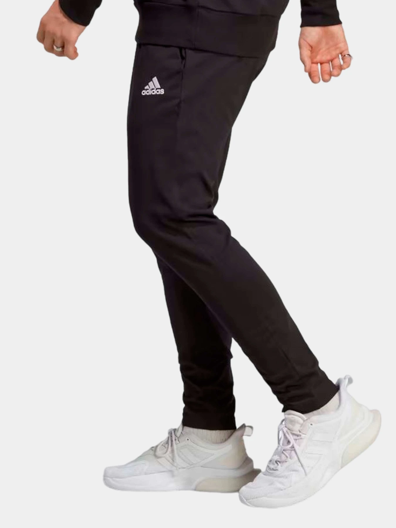 Брюки Adidas модель IC9409 Брюки Adidas модель IC9409 Фото