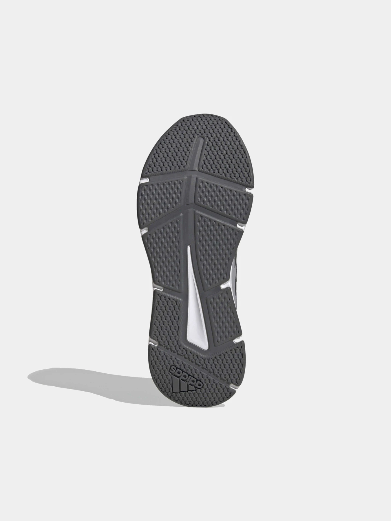 Кроссовки Adidas модель GW4140 Кроссовки Adidas модель GW4140 Фото