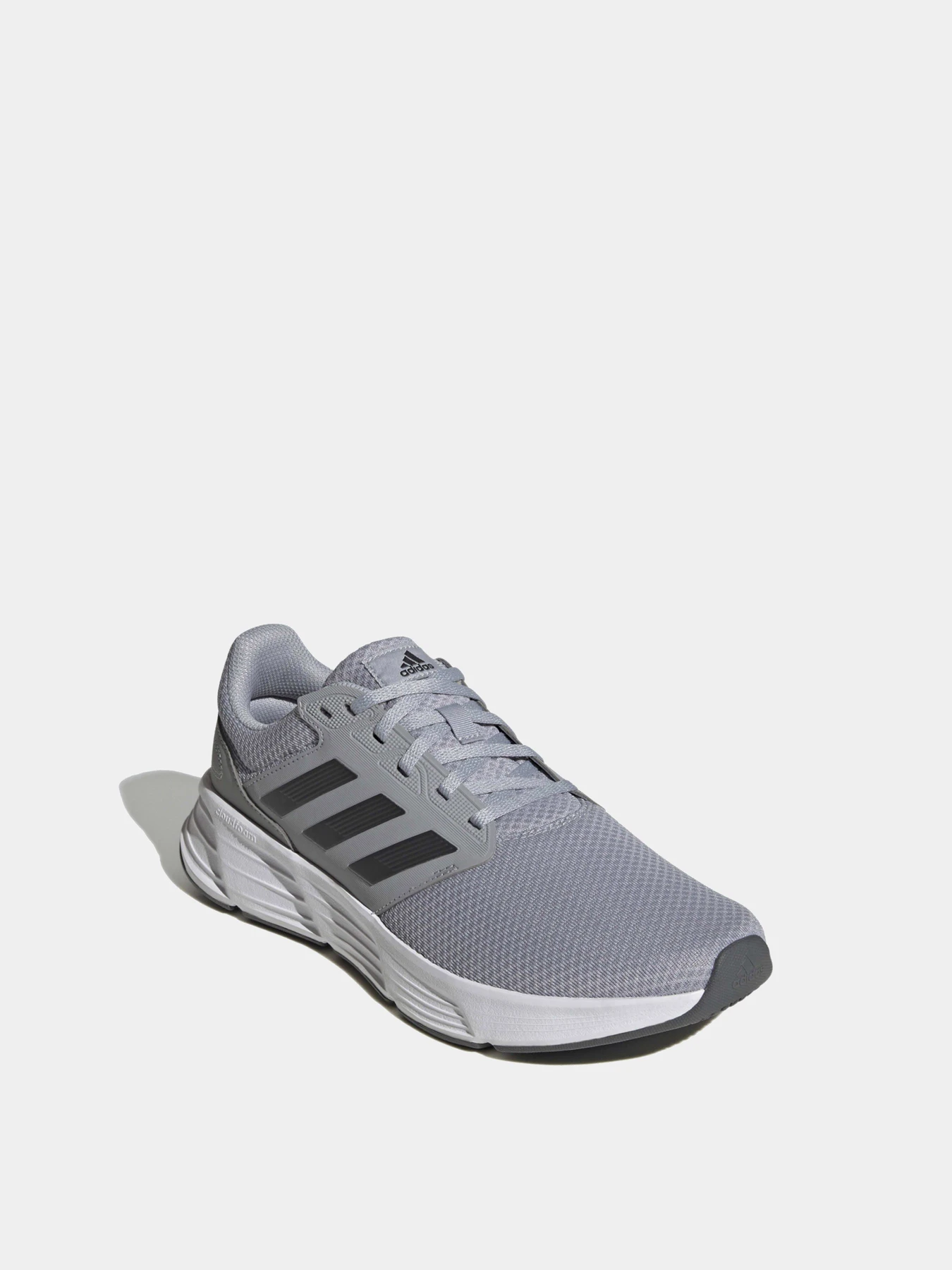 Кроссовки Adidas модель GW4140 Кроссовки Adidas модель GW4140 Фото