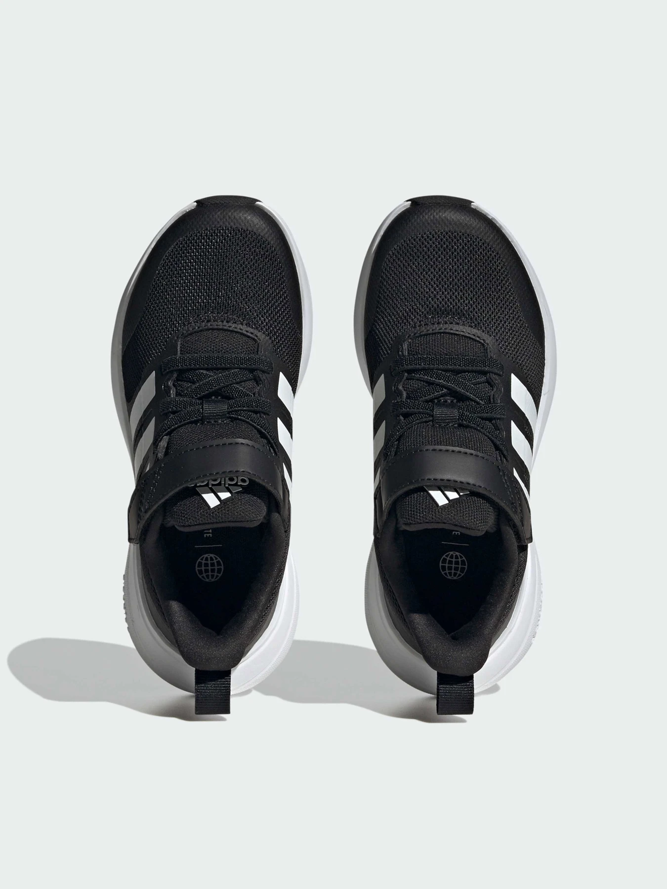 Кроссовки Adidas модель IG5387 Кроссовки Adidas модель IG5387 Фото