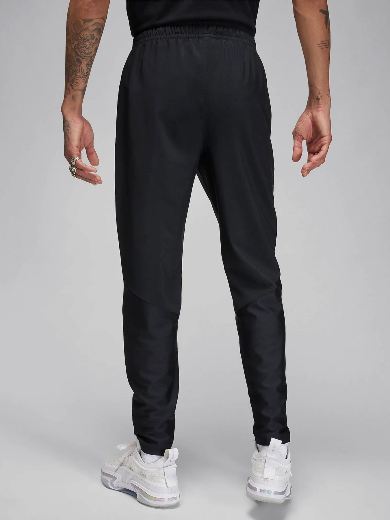 Брюки NIKE модель FN5840-010 Брюки NIKE модель FN5840-010 Фото