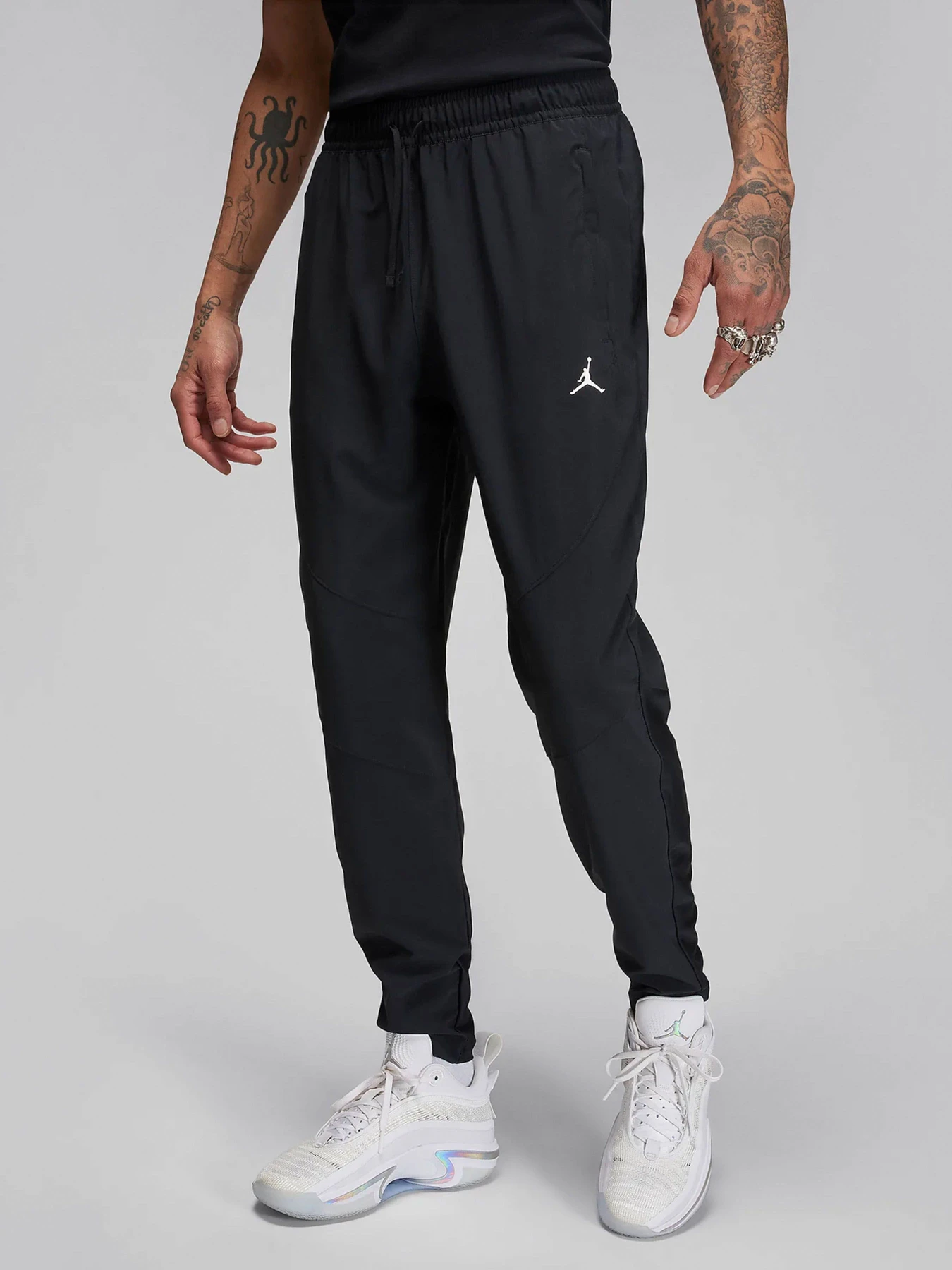Брюки NIKE модель FN5840-010 Брюки NIKE модель FN5840-010 Фото