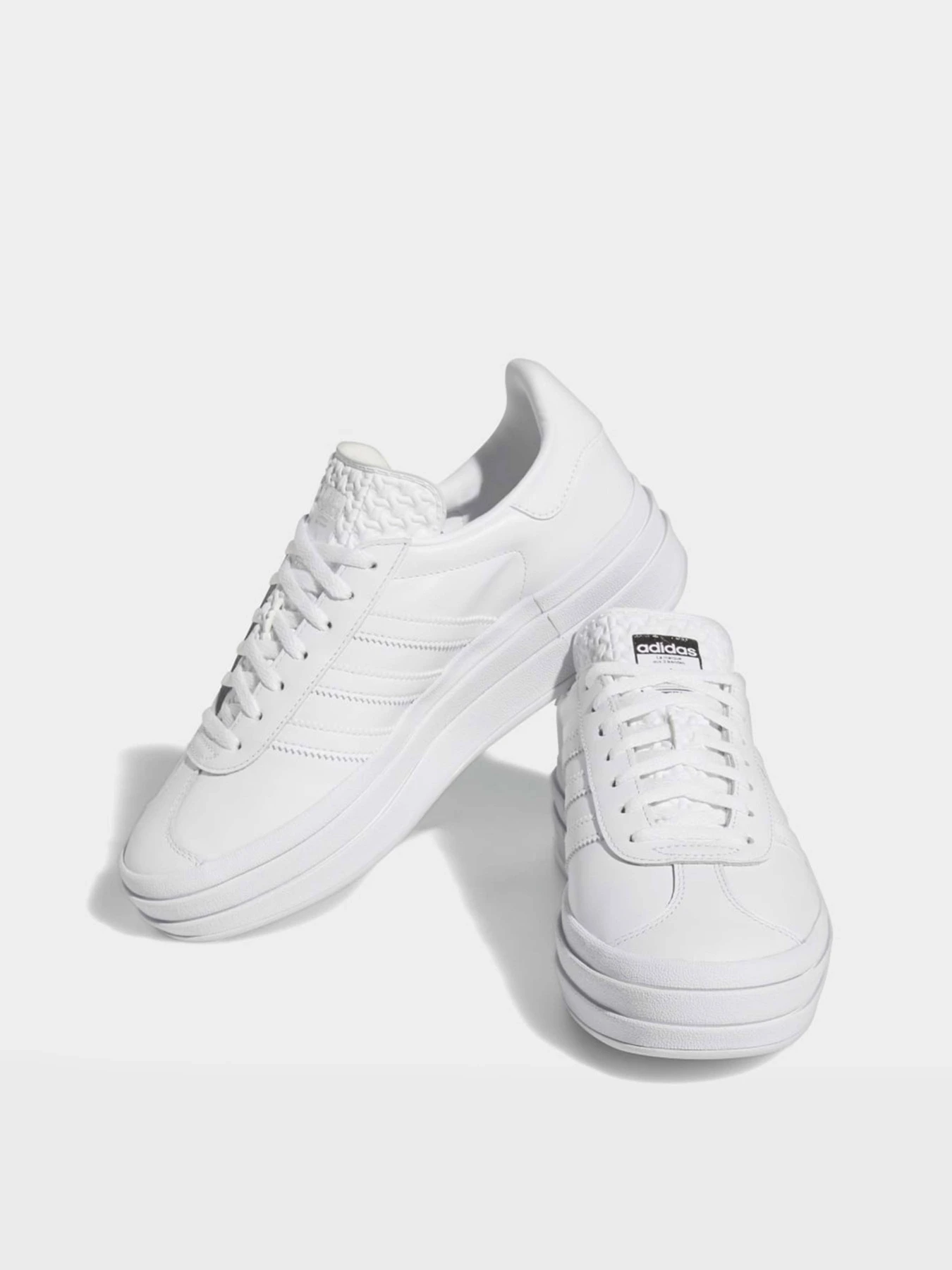Кроссовки Adidas модель IE5130 Кроссовки Adidas модель IE5130 Фото