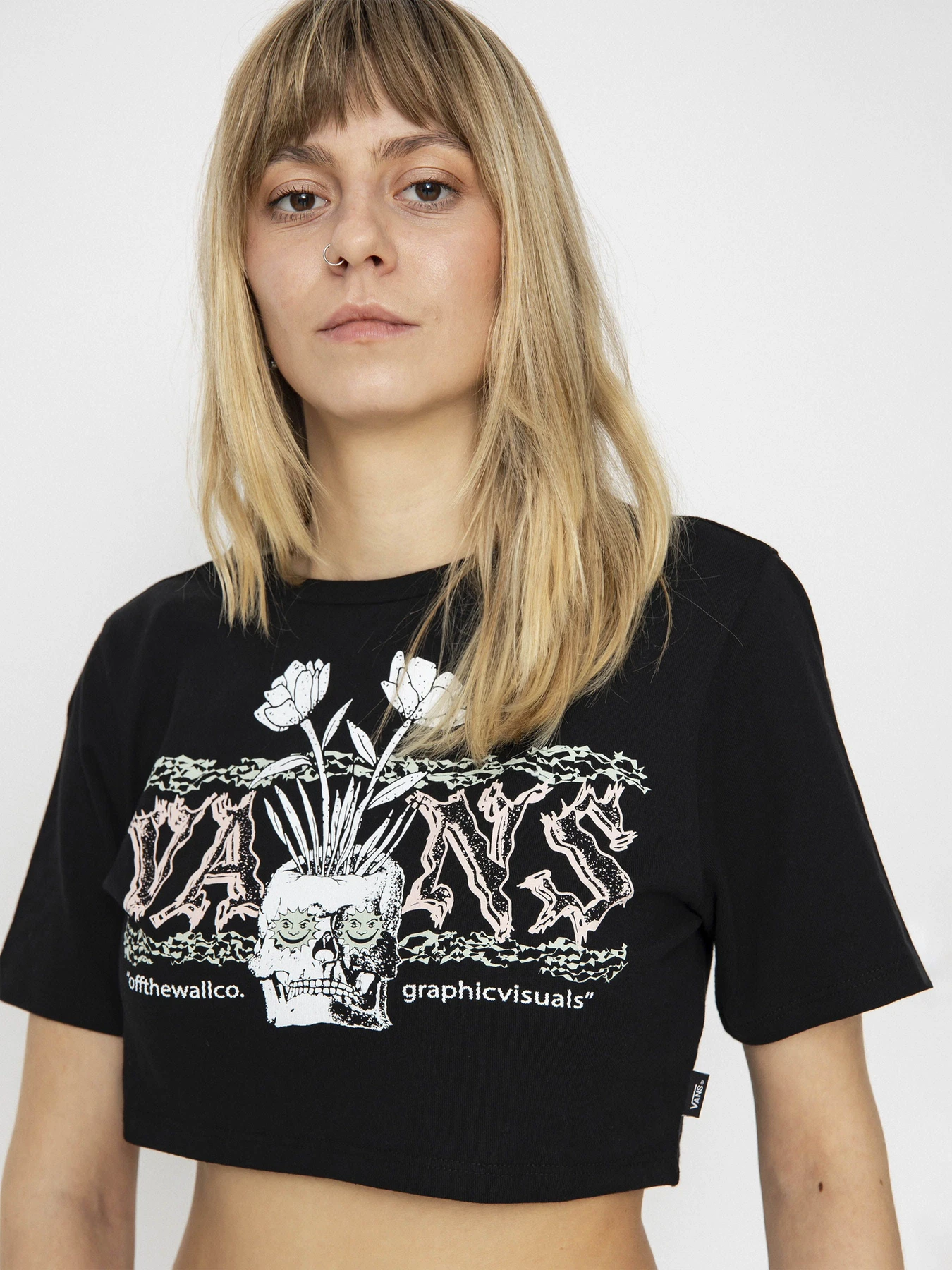 Футболки и поло Vans модель VN000GGDBLK1 Футболки и поло Vans модель VN000GGDBLK1 Фото