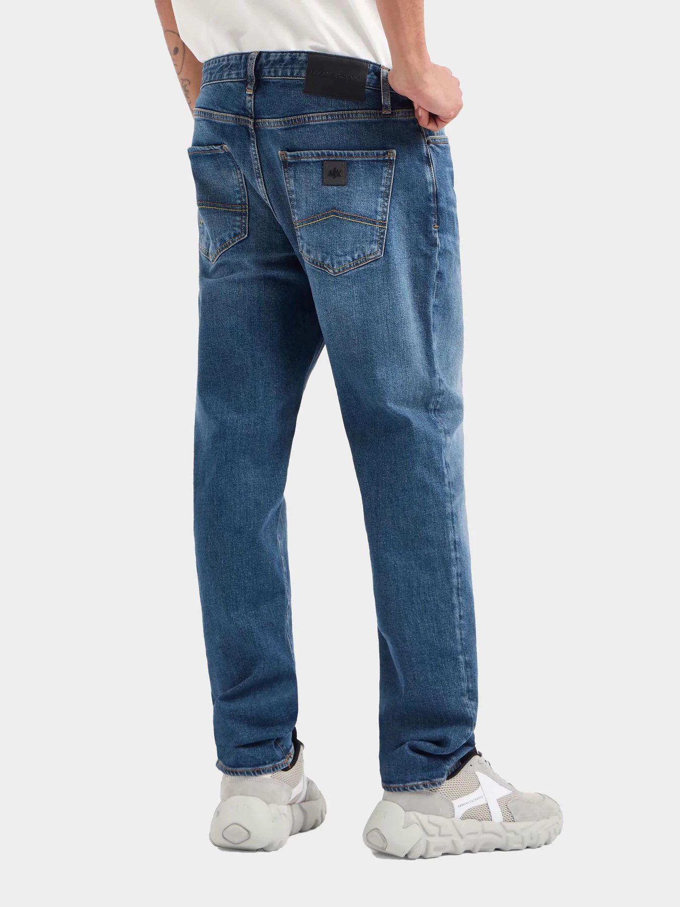 Джинсы Armani Exchange модель 3DZJ13-Z1Y8Z-1500 Джинсы Armani Exchange модель 3DZJ13-Z1Y8Z-1500 Фото